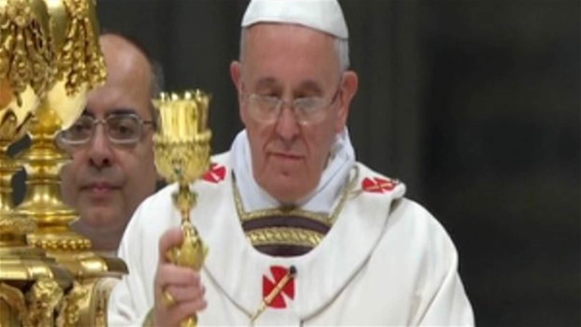 Pope Francis celebrates Christmas Eve Mass, lauds Jesus' 'humble' start 