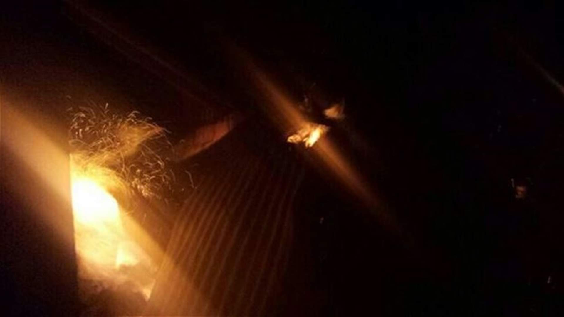 حريق في غرفة عامل سوري على طريق الرومية داريا