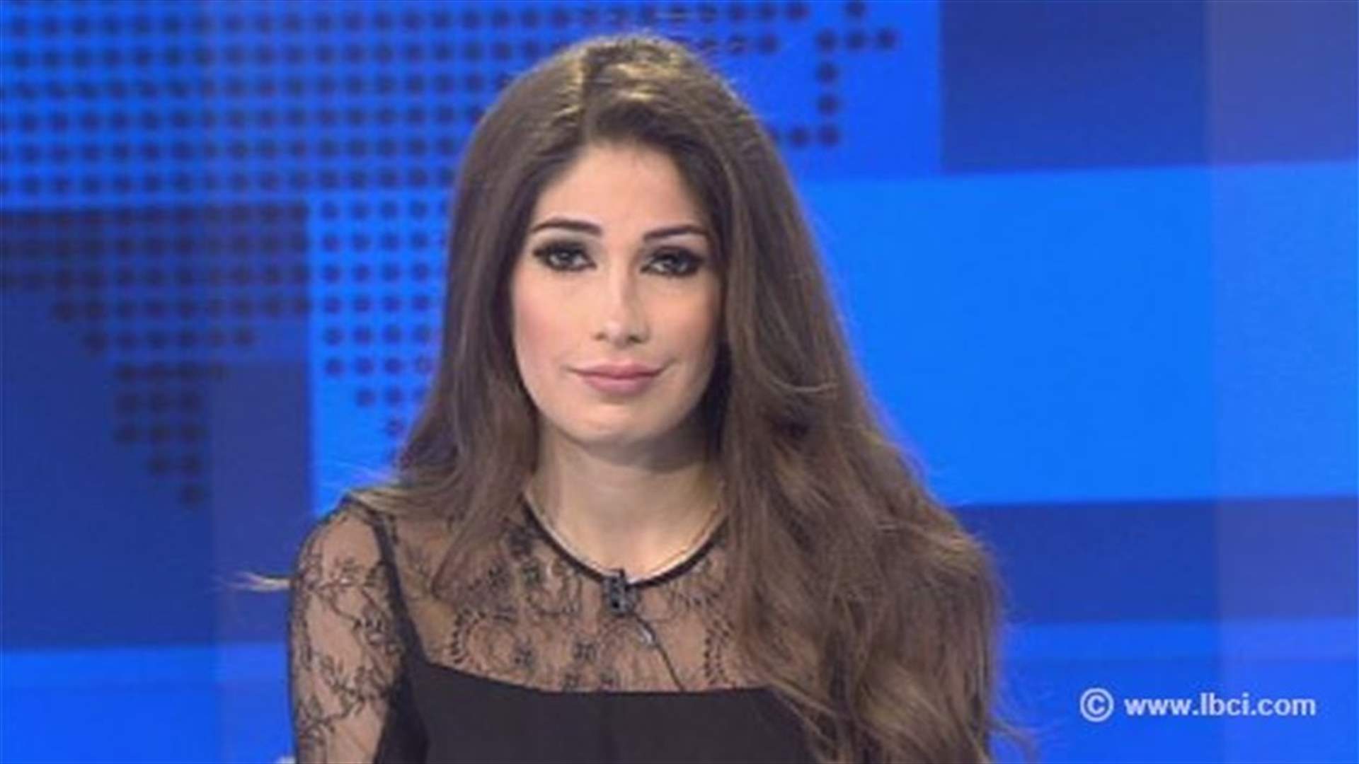 مقدمة النشرة المسائية 28-12-2013