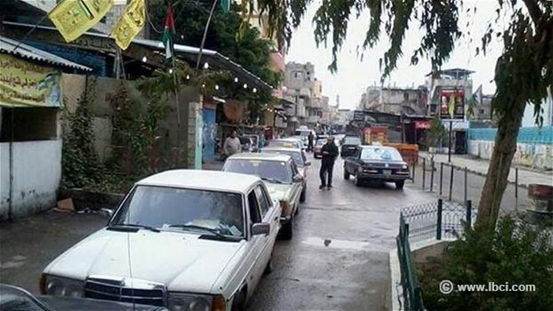 الجيش يسجل كل السيارات الداخلة إلى عين الحلوة والخارجة منه