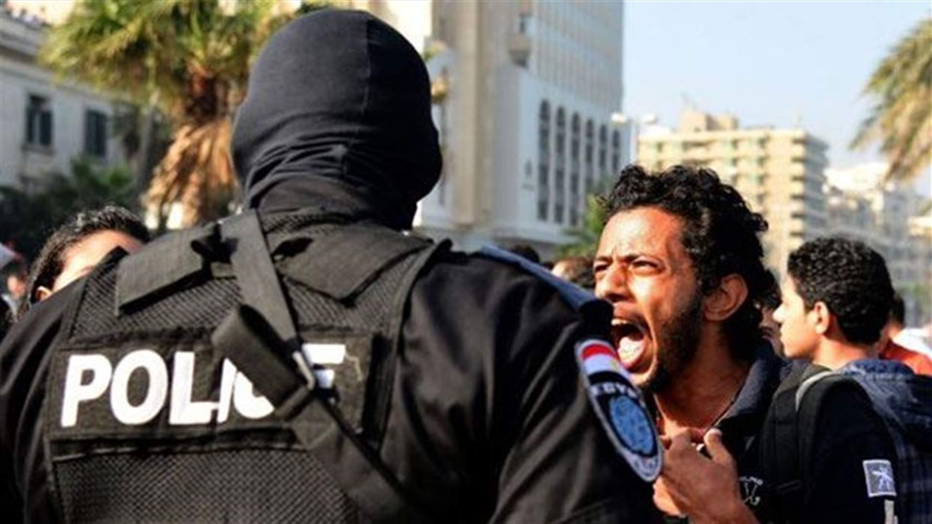 Two killed in clashes between Egyptian police and protesters