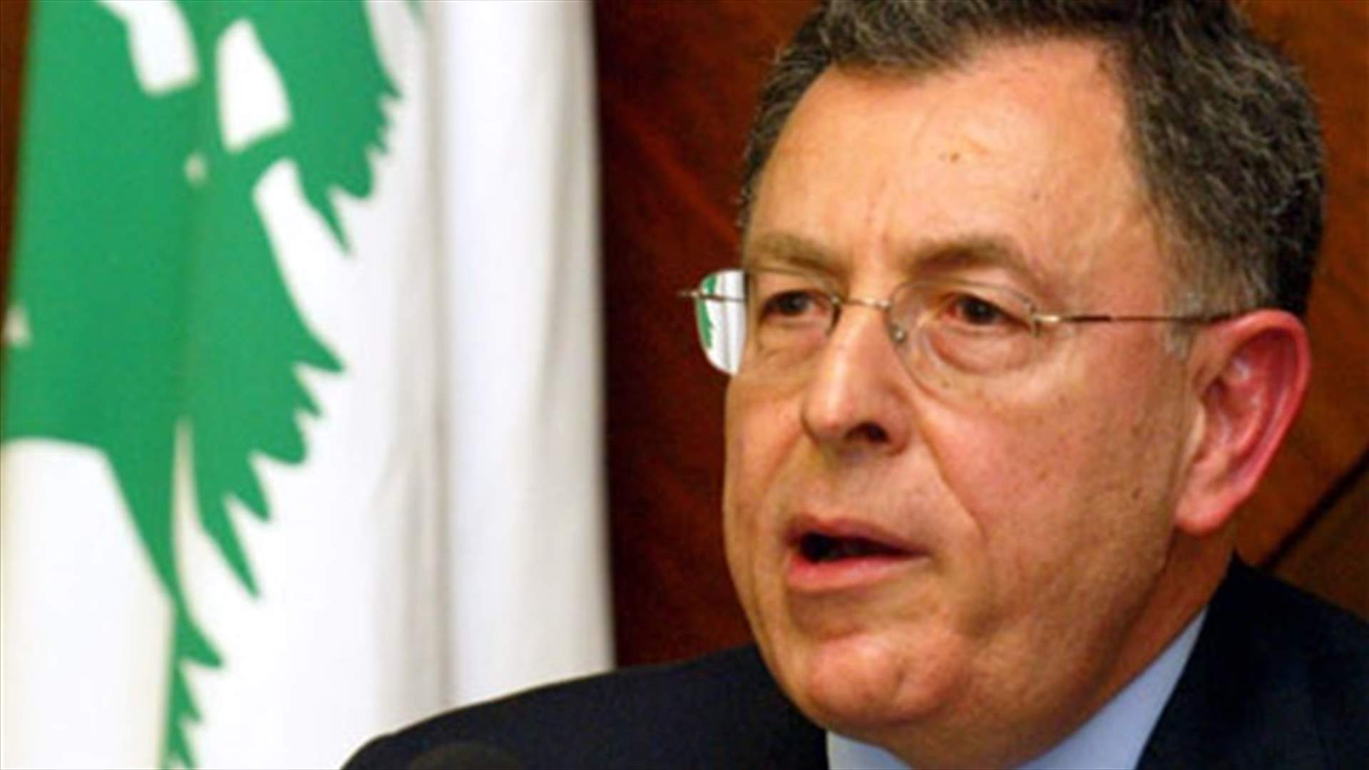 Siniora commenting on STL-funding, Mousawi's slander