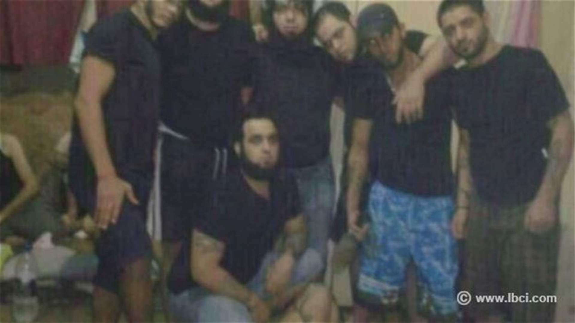 تعرّض للضرب المبرح في سجن القبة لأنه من جبل محسن