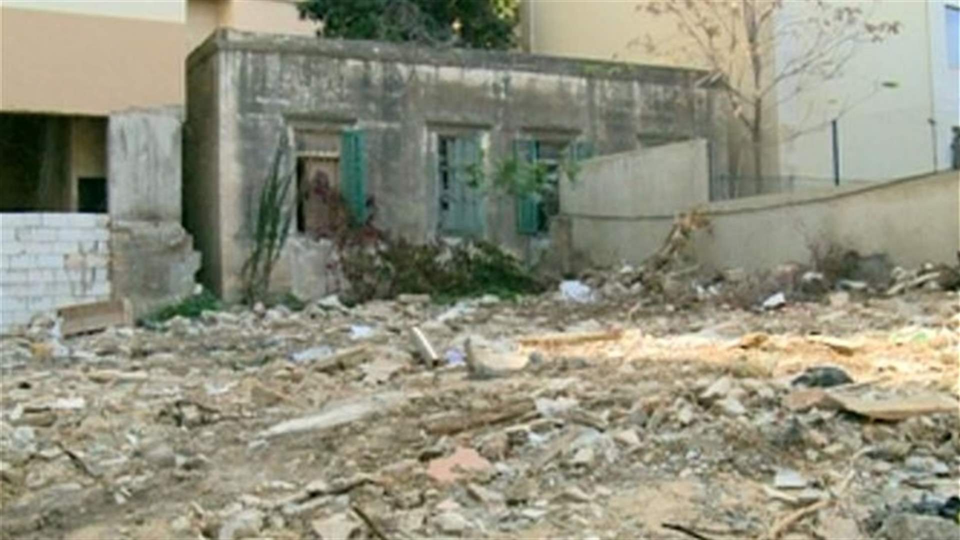 REPORT: Fassouh building victims not yet compensated 