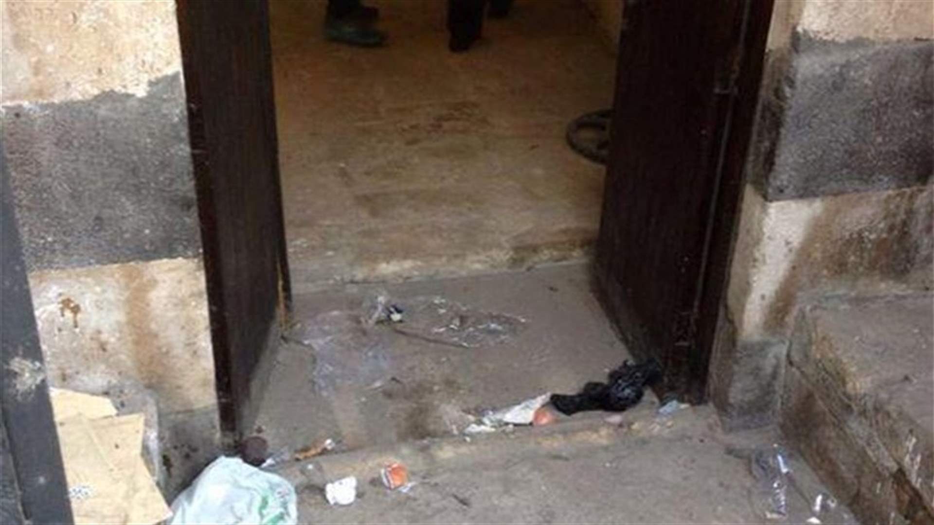 الدخول الى مسجد الصوفية في طرابلس