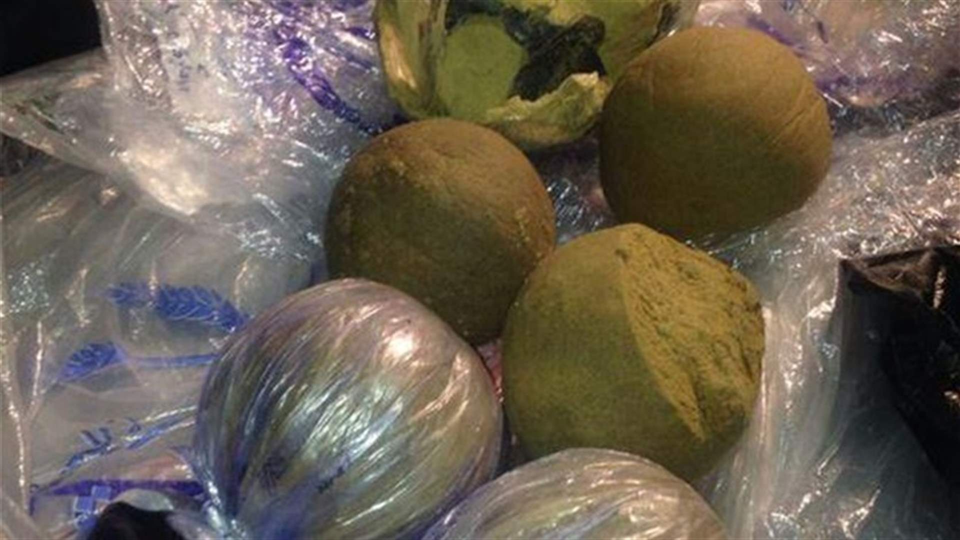 ضبط 1100 غرام من الحشيشة بحوزة شخص في حي السلم