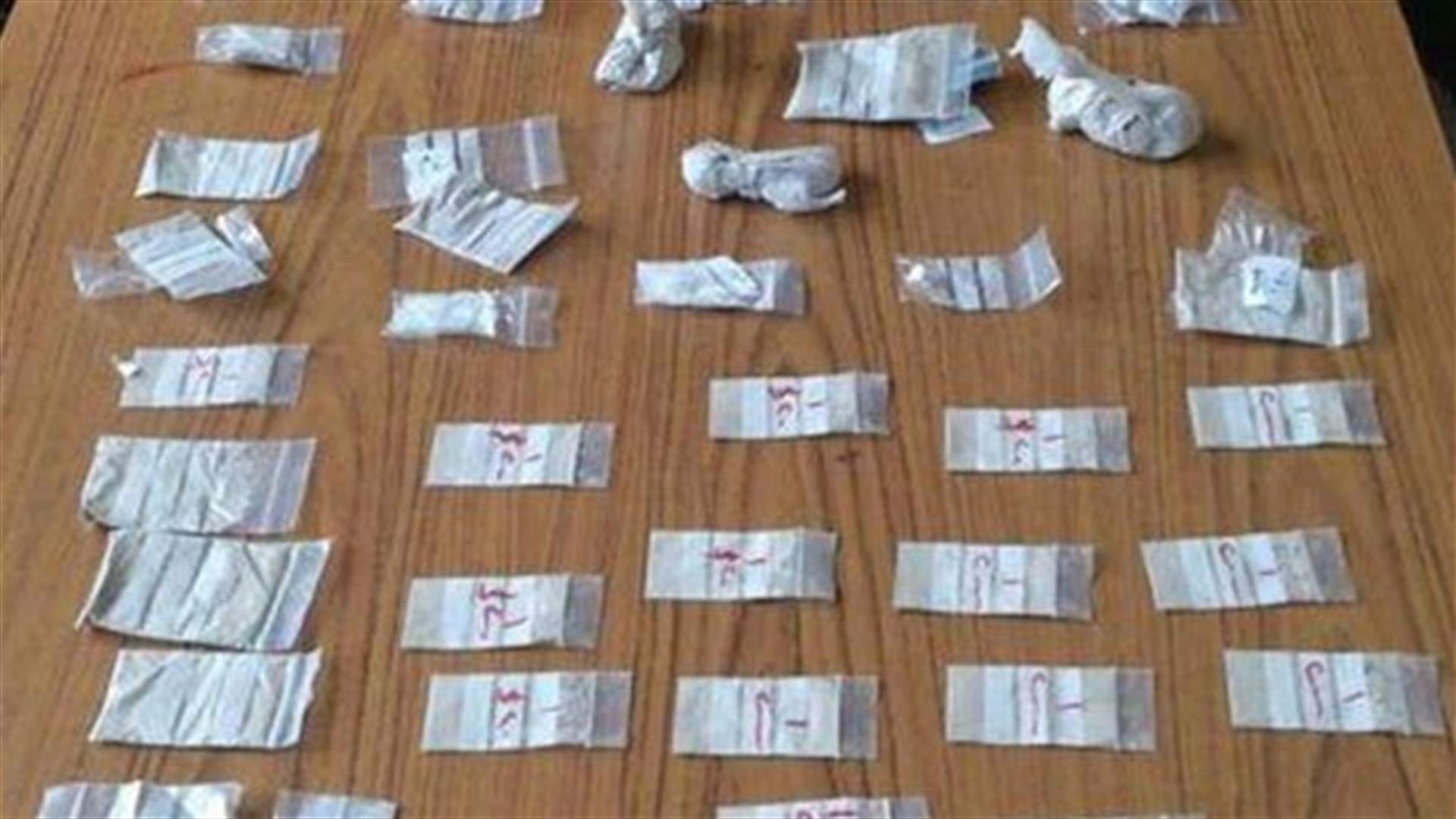 رصد فان يهرب مخدرات في زحلة وتوقيف سائقه