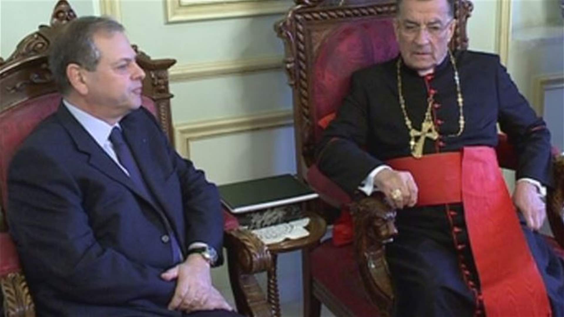 لقاء بين الراعي ودو فريج