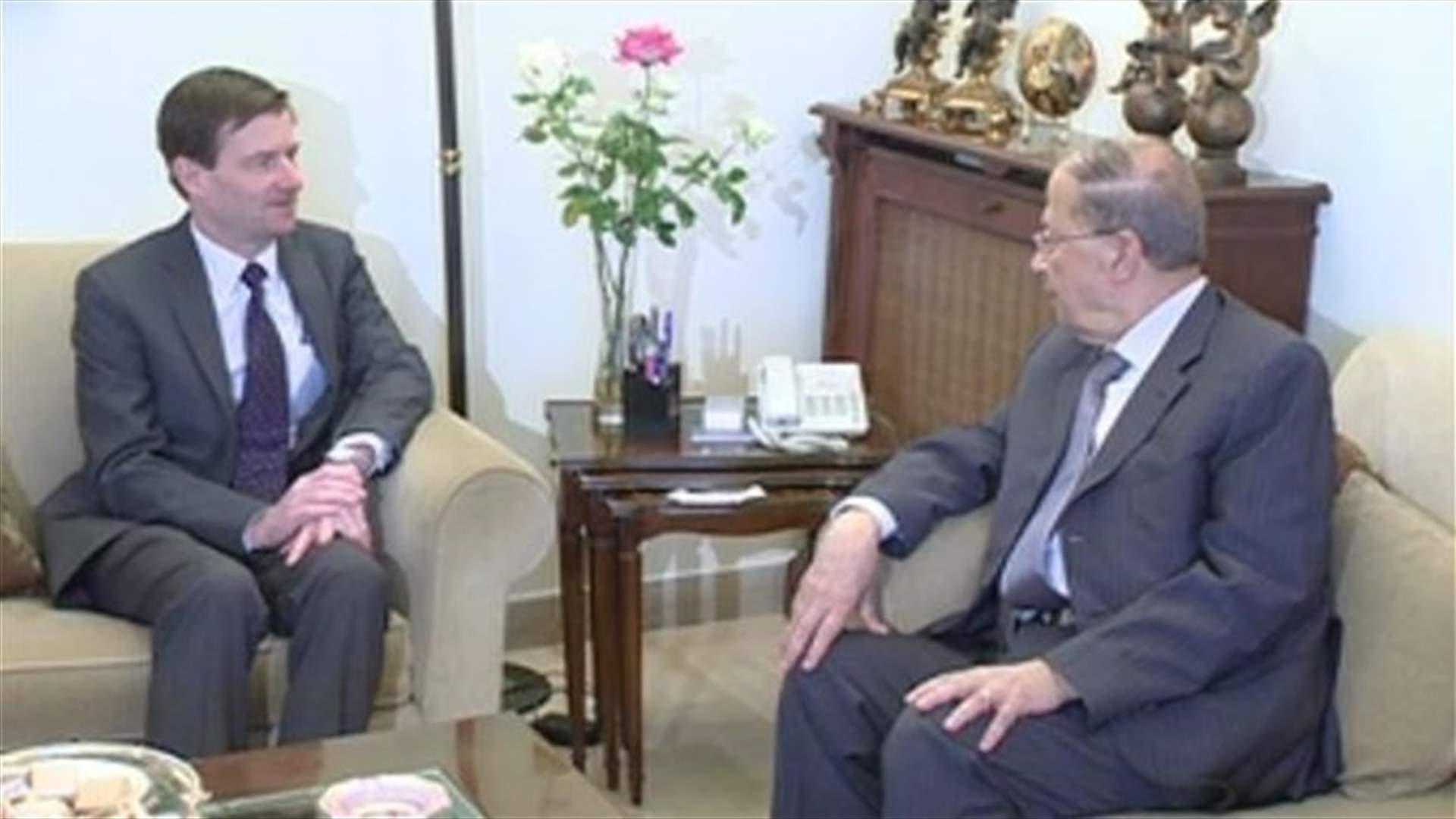 هيل يشدد على أهمية تجاوز ما يعرقل تأليف الحكومة في أسرع وقت