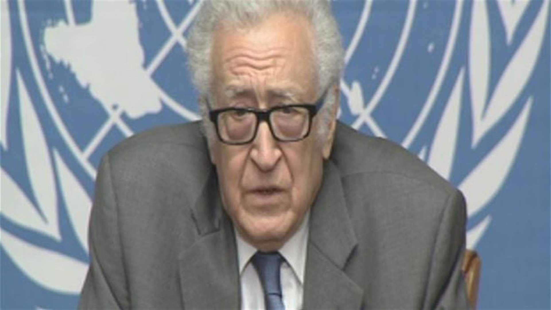 الابراهيمي: سأجتمع غدا صباحا بالحكومة السورية والمعارضة في القاعة نفسها