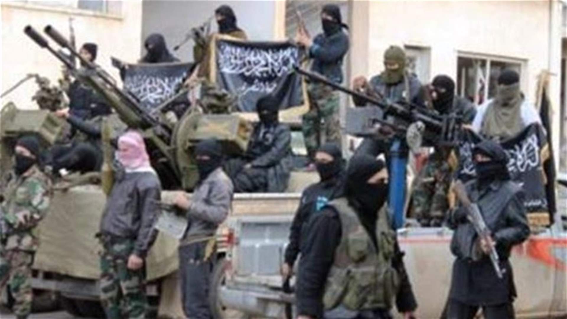 مسلحو جبهة النصرة يقتلون 13 جنديا بمسقط رأس وزير الدفاع السوري