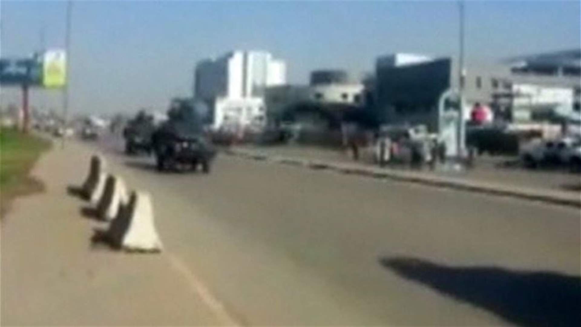 REPORT: Militants storm government office in Baghdad