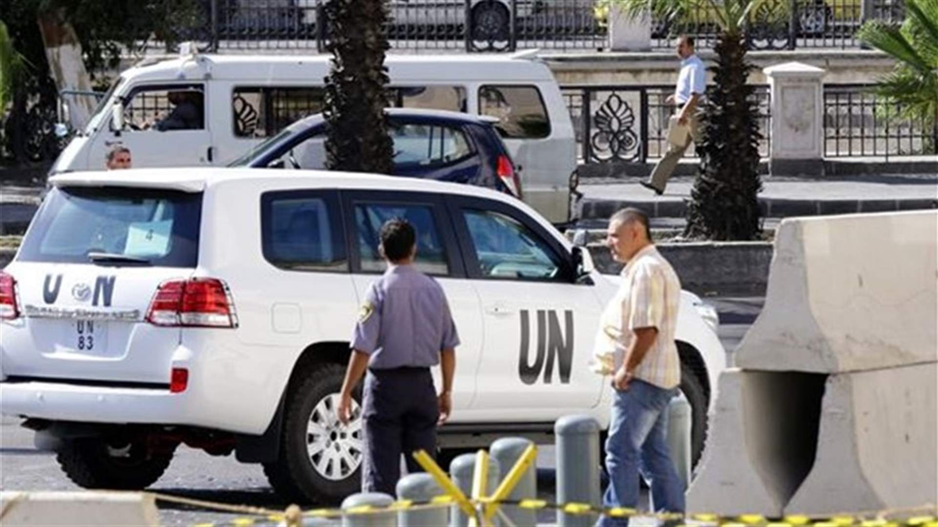 White House says working to press Syria to move chemical weapons