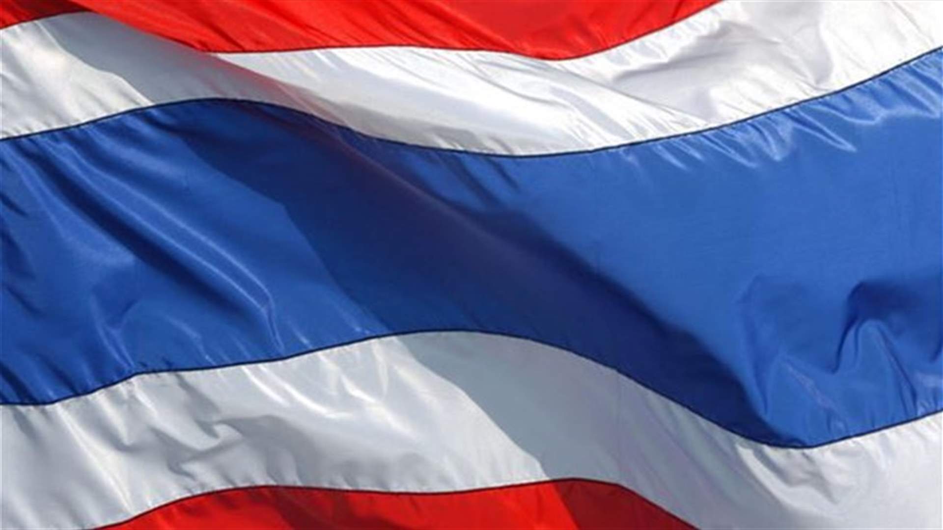 Thai vote starts peacefully, but political paralysis looms