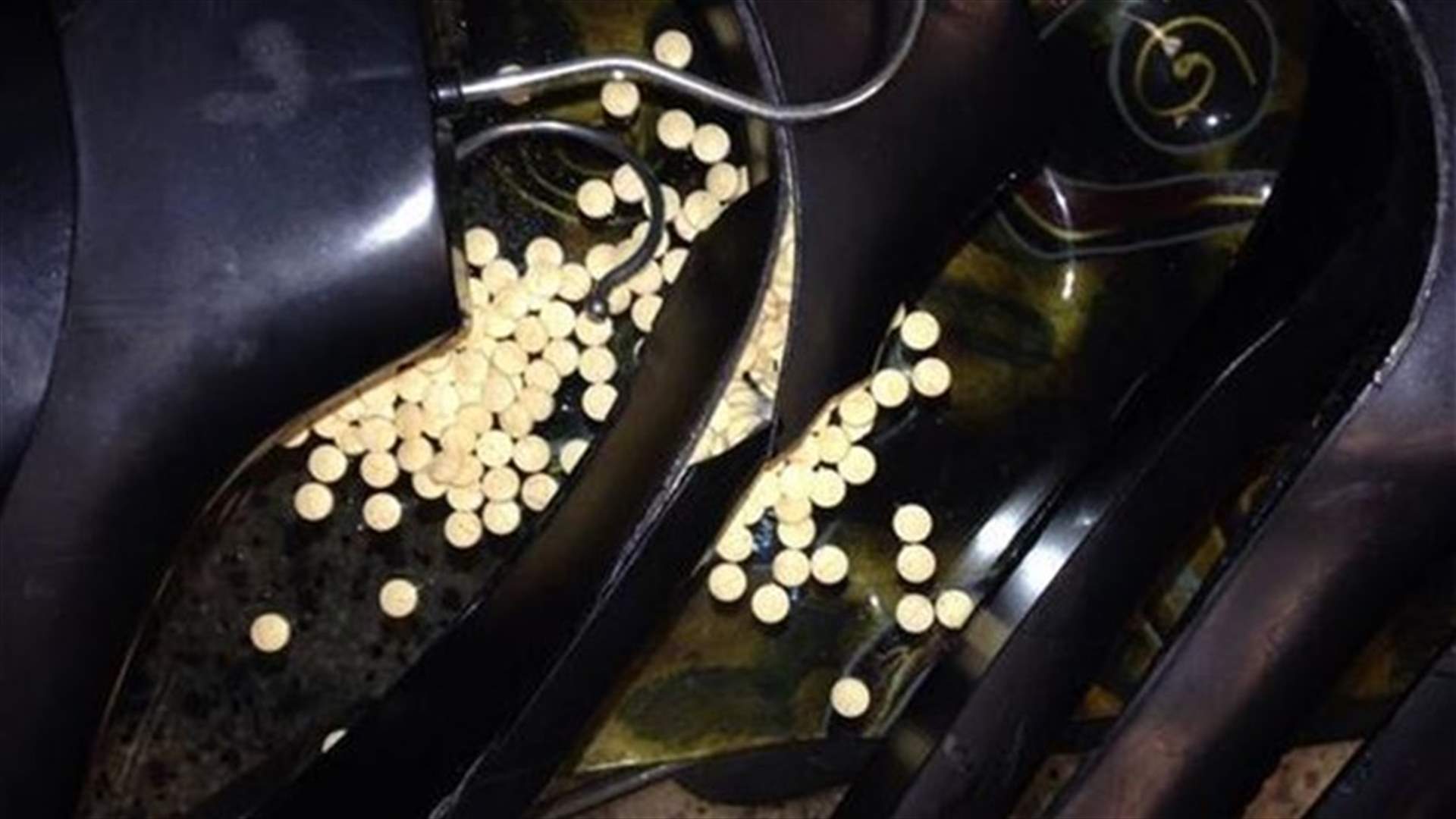 ISF seize 30 thousand Captagon pills at Beirut International Airport