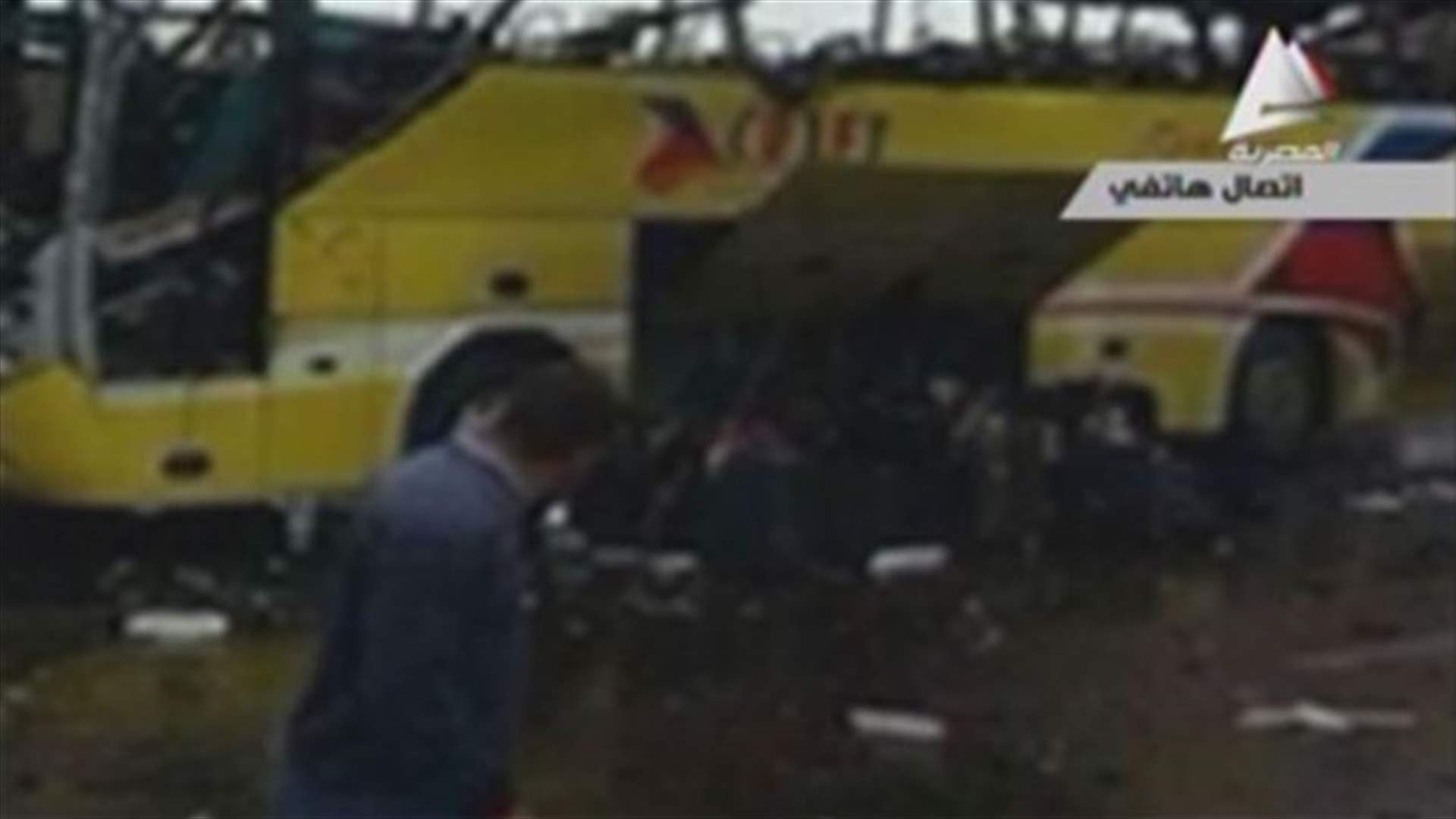 Two Koreans, driver killed in Egypt tourist bus blast