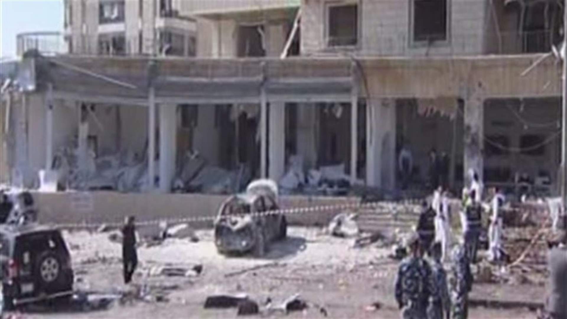 رحلة السيارة الانتحارية بين لبنان وسوريا