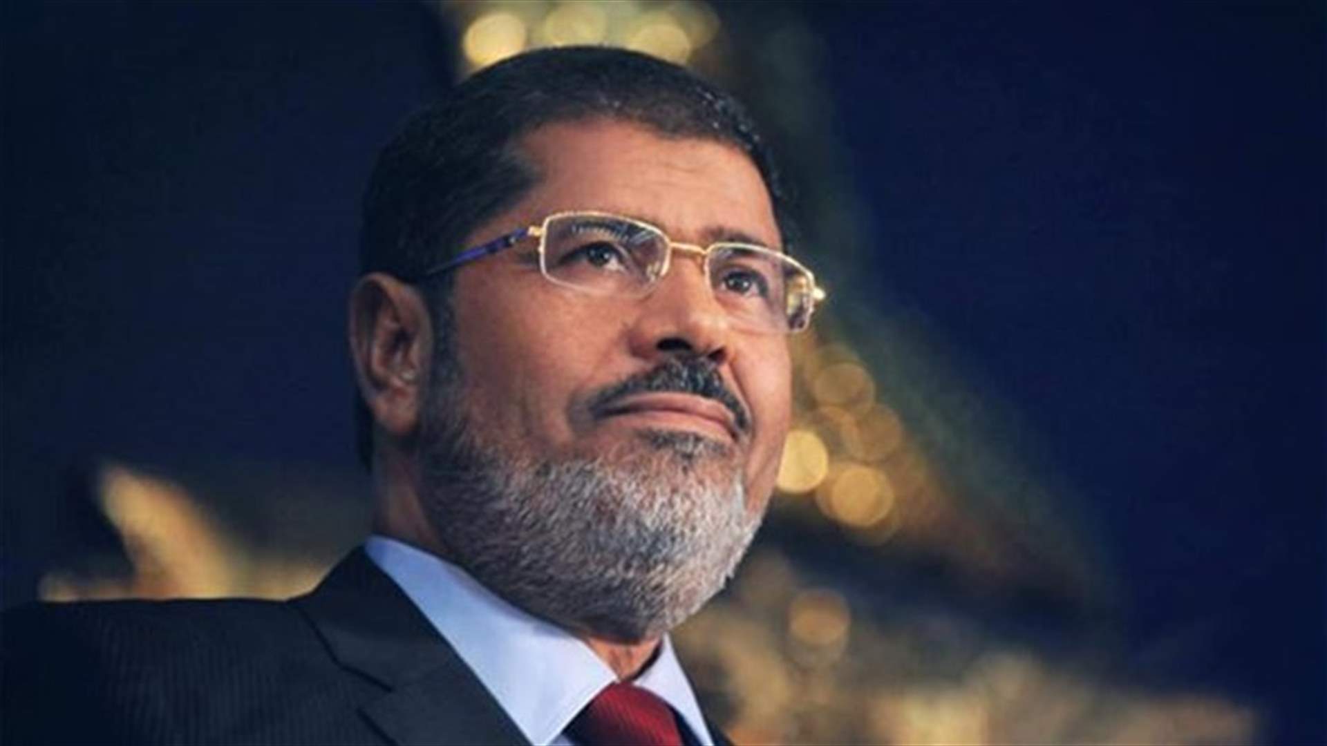 وقف النظر في قضية متهم فيها مرسي لحين الفصل في طلب رد المحكمة
