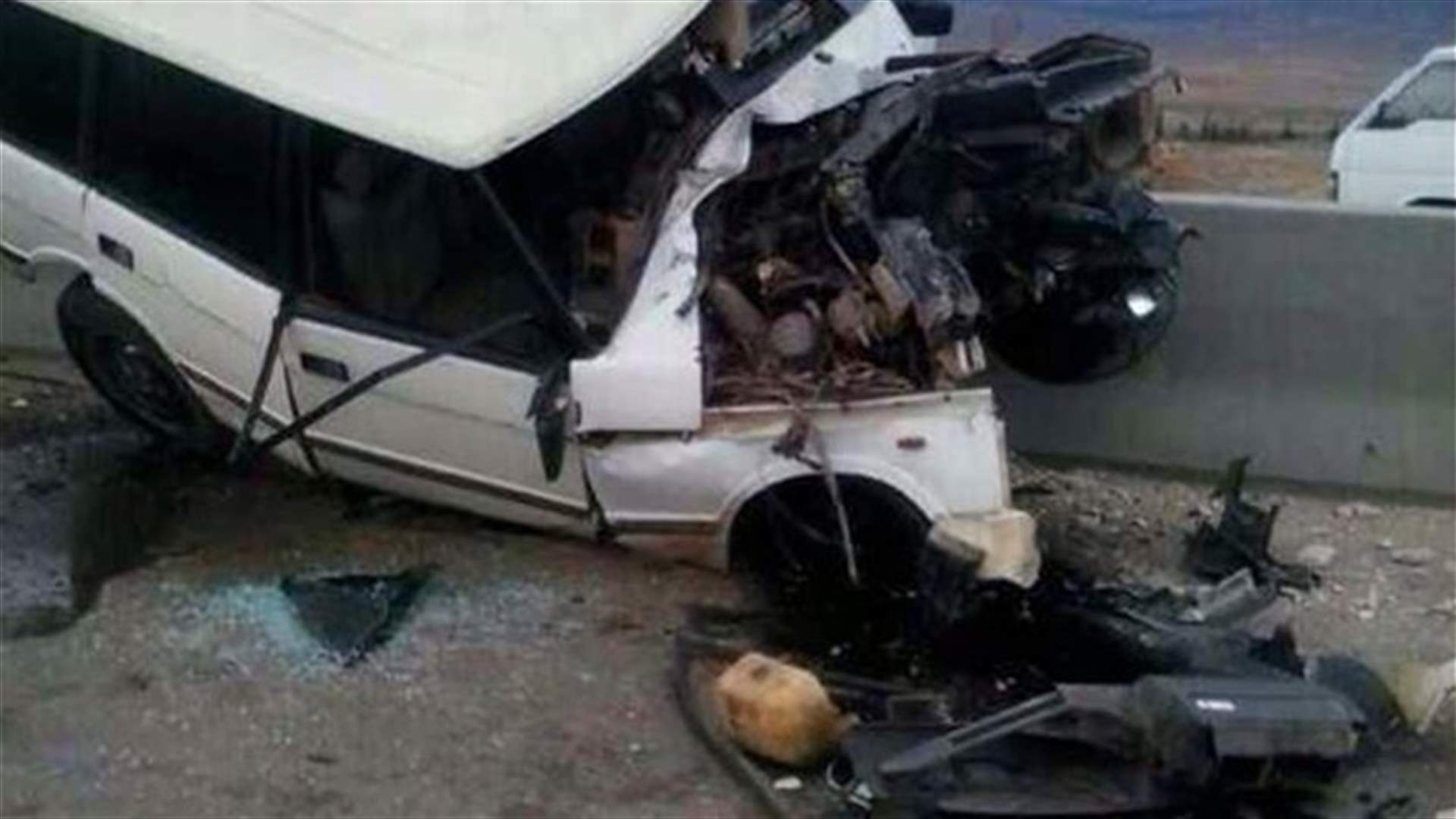 حادث سير مروع على طريق رياق