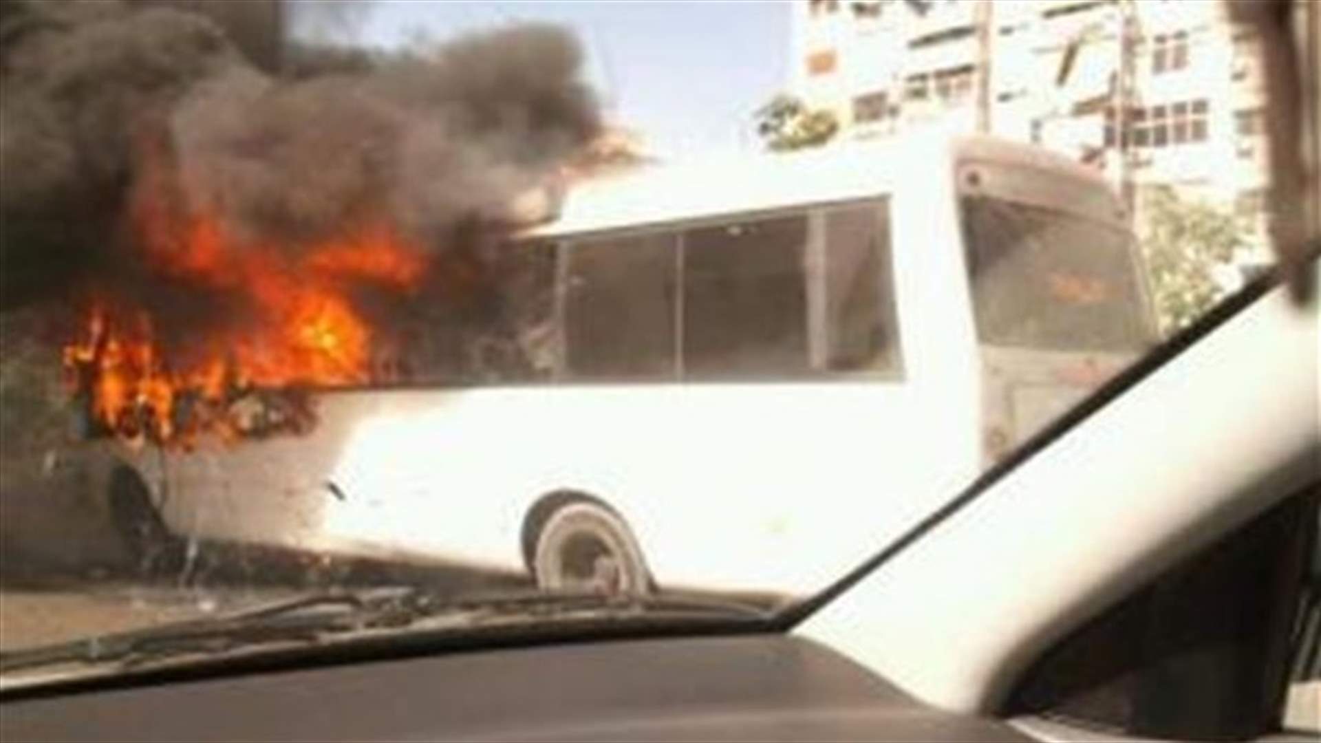 Passenger bus goes up in flames in Sin El Fil