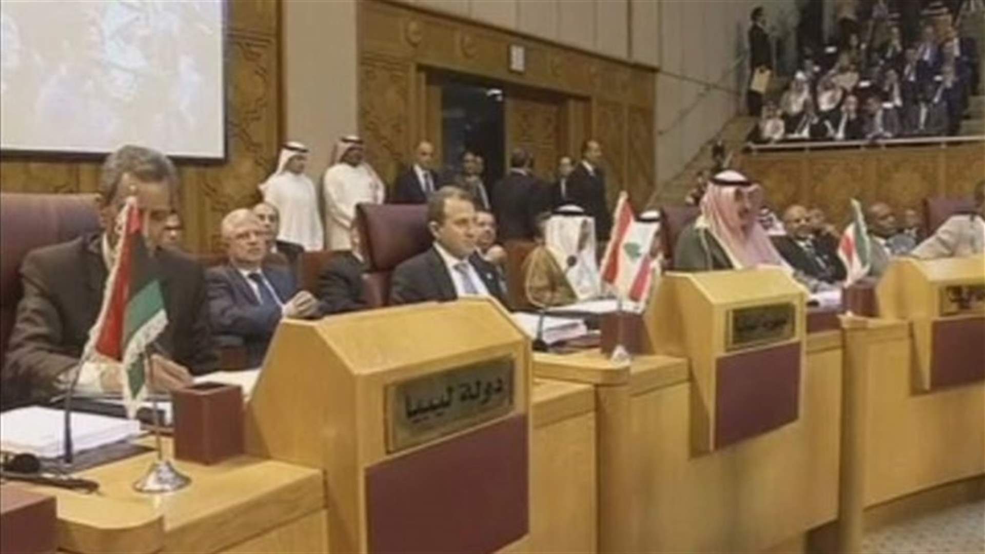 اجتماع وزراء الخارجية العرب يقرر دعم جهود الحكومة بموضوع النازحين