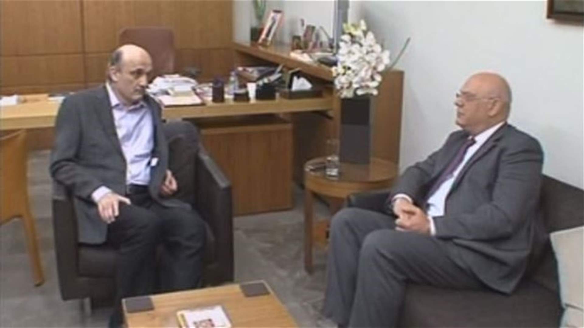 الشاب بعد زيارته جعجع: حصرية السلاح يجب ان تكون بيد الدولة