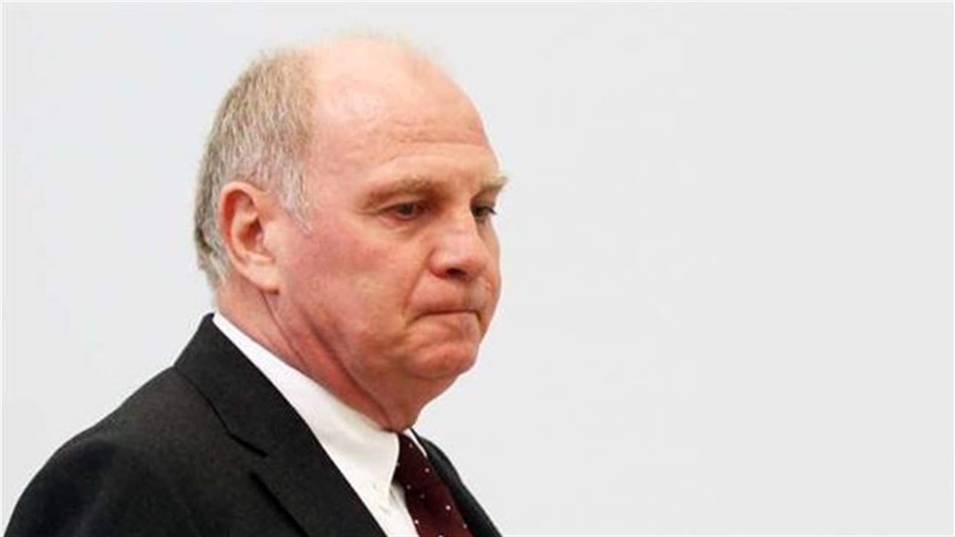 Hoeness accepts conviction, quits his Bayern job