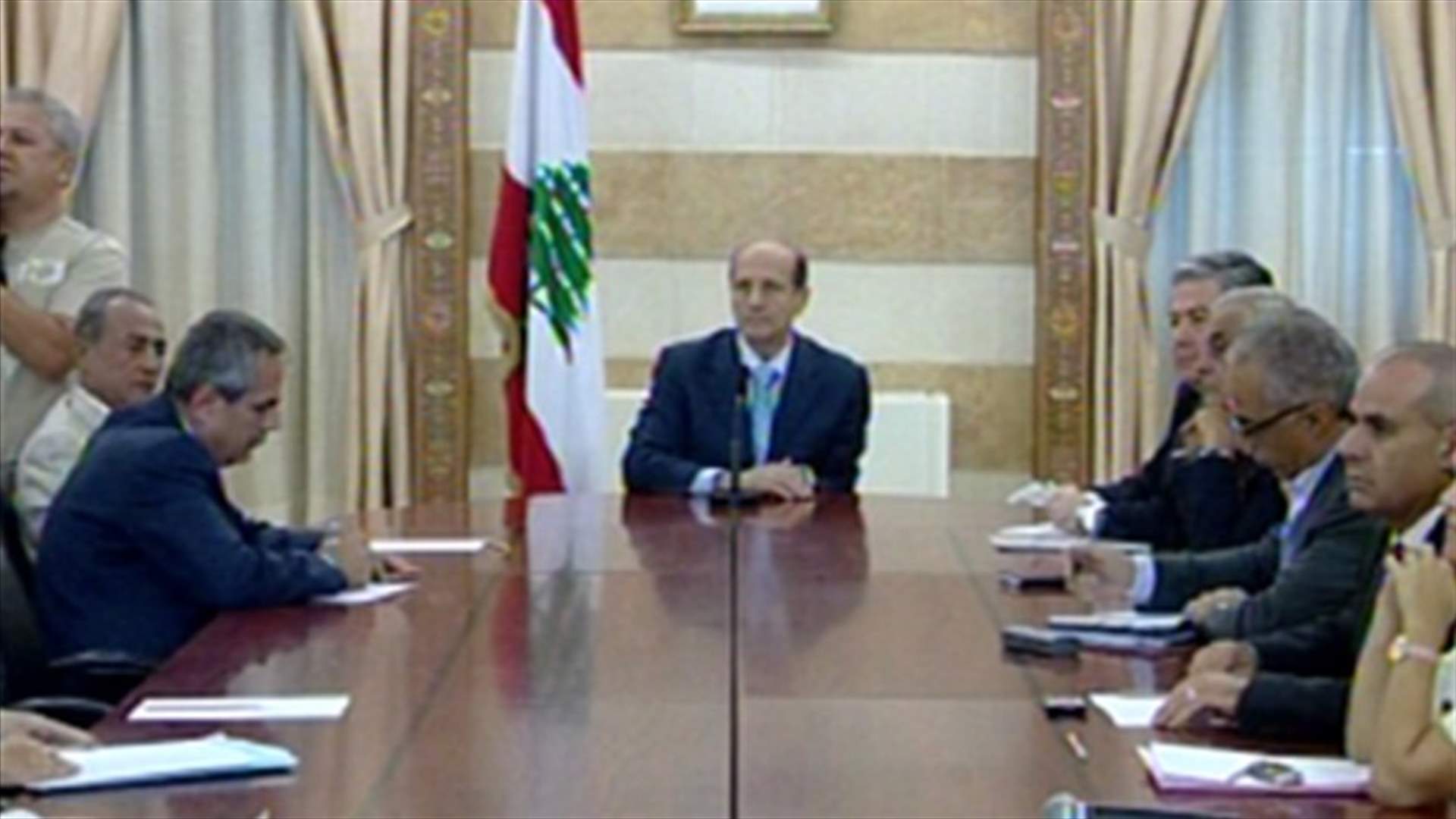الوزير شربل شدد على أهمية الوحدة 