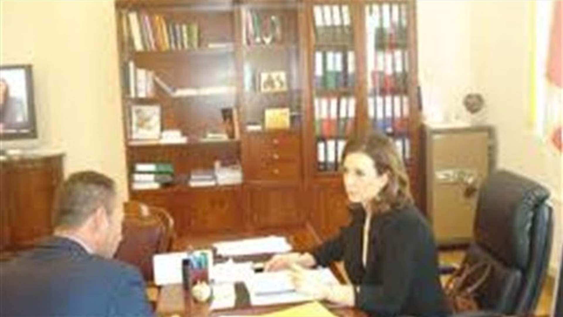 سفيرة لبنان في كييف: طاقمنا مستنفر تحسباً لأي تطورات