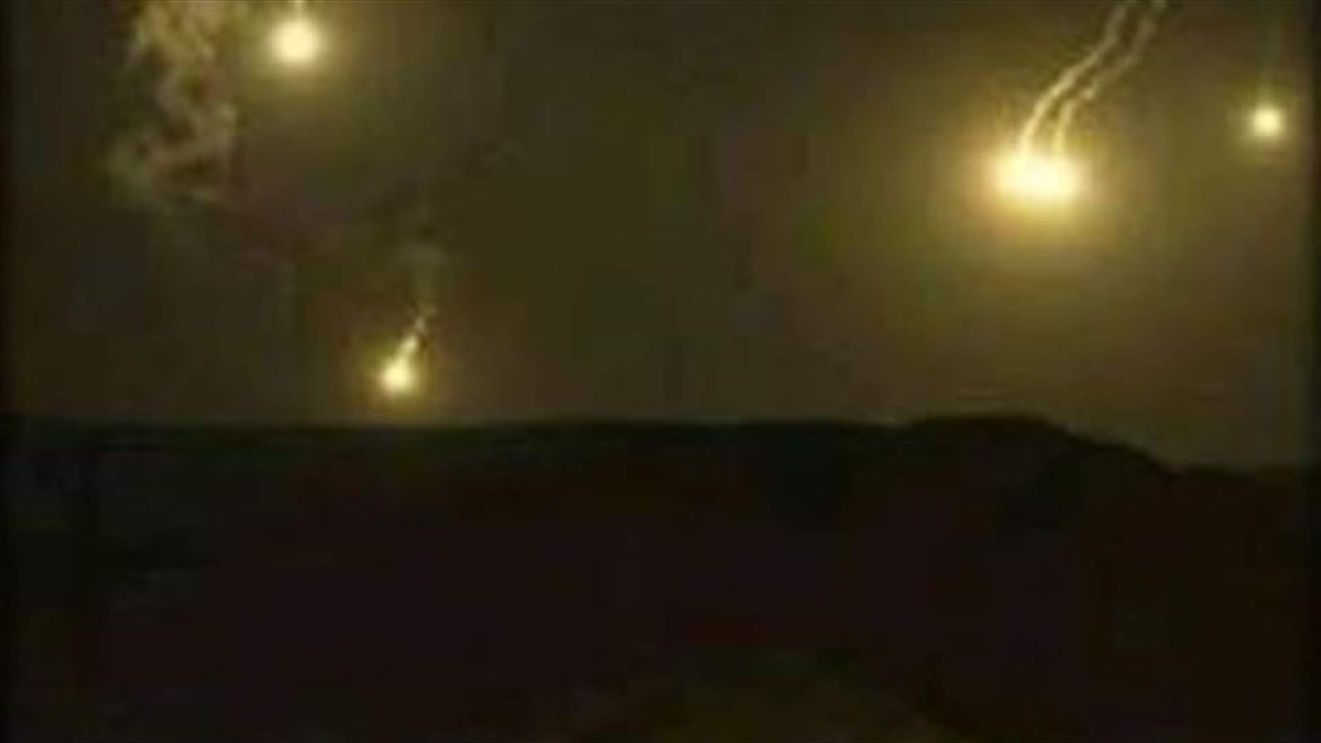 Israel launches flare bombs over occupied Shebaa Farms 