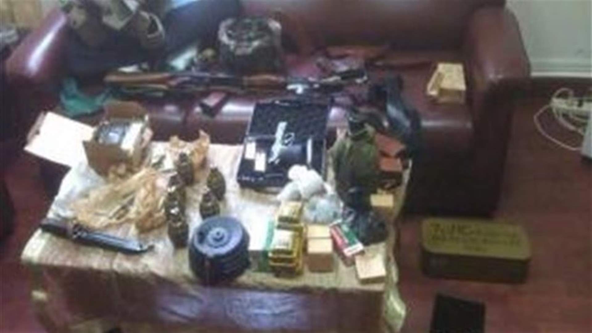 State security unit arrests arm-smuggling network