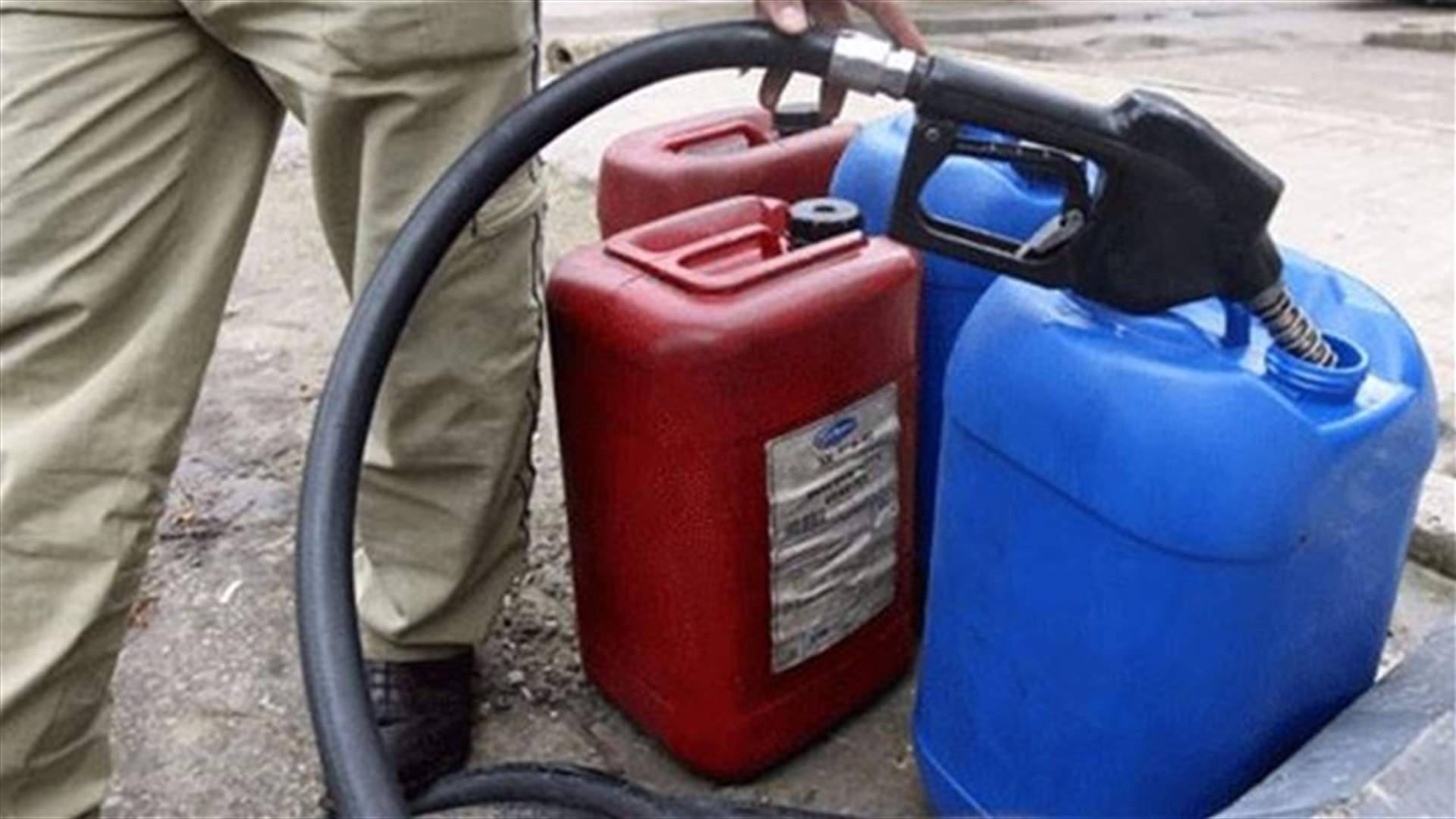 انخفاض سعر البنزين والمازوت