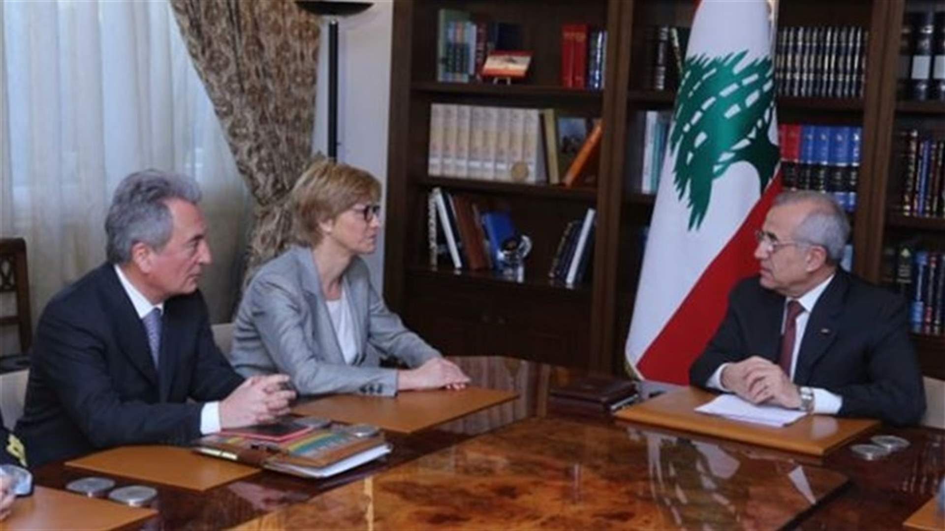 سليمان يدعو الى عدم التهاون مع اي مخل او مرتكب