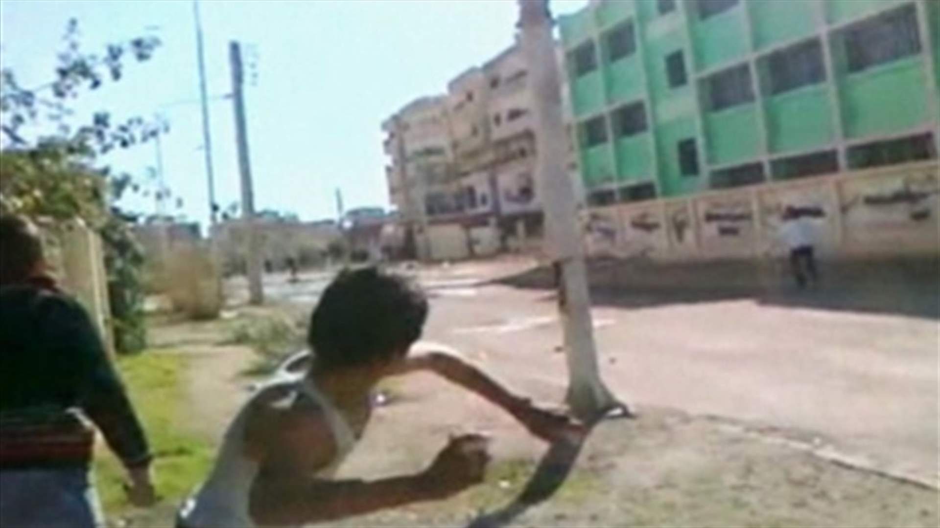 بجمعة"الزحف لساحات الحرية"..الجيش السوري الحر يؤكد وقف الهجمات منذ وصول المراقبين 