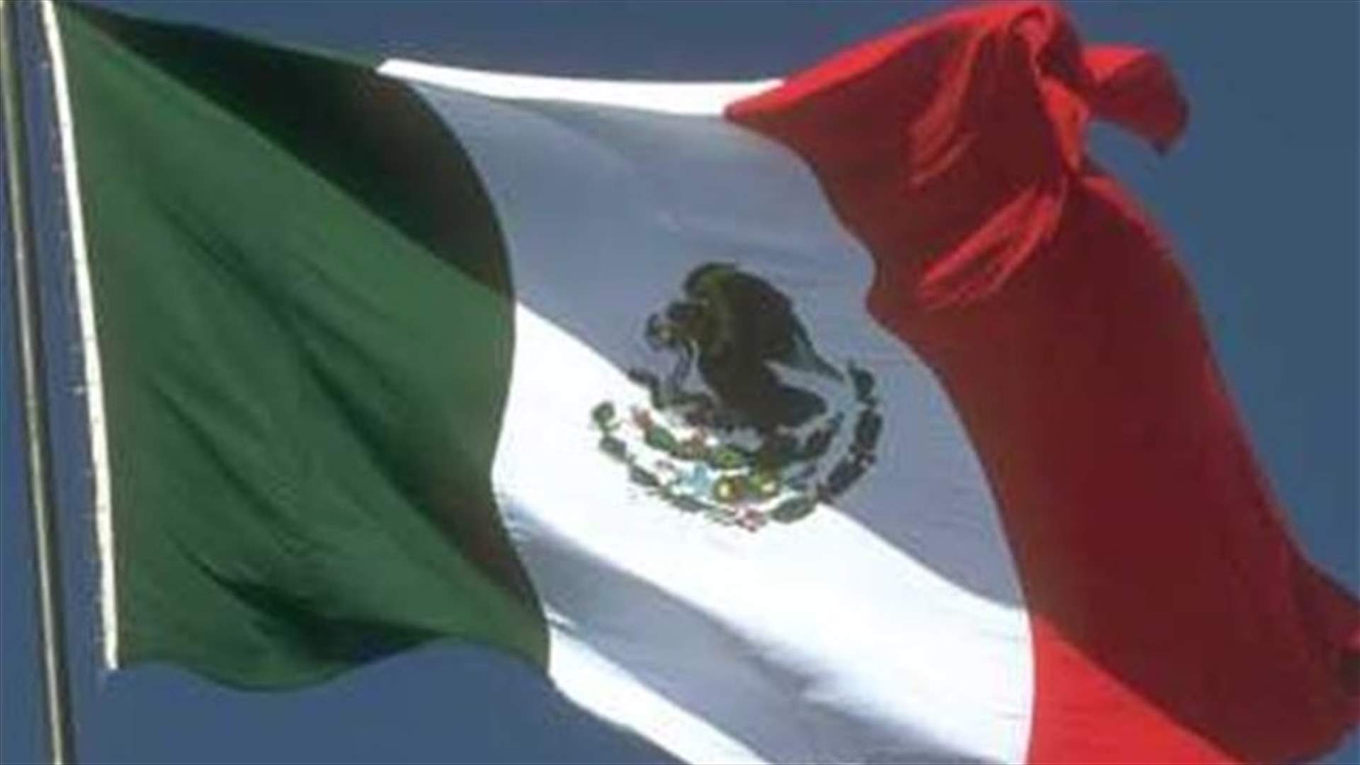 At least 33 people killed in Mexican bus crash