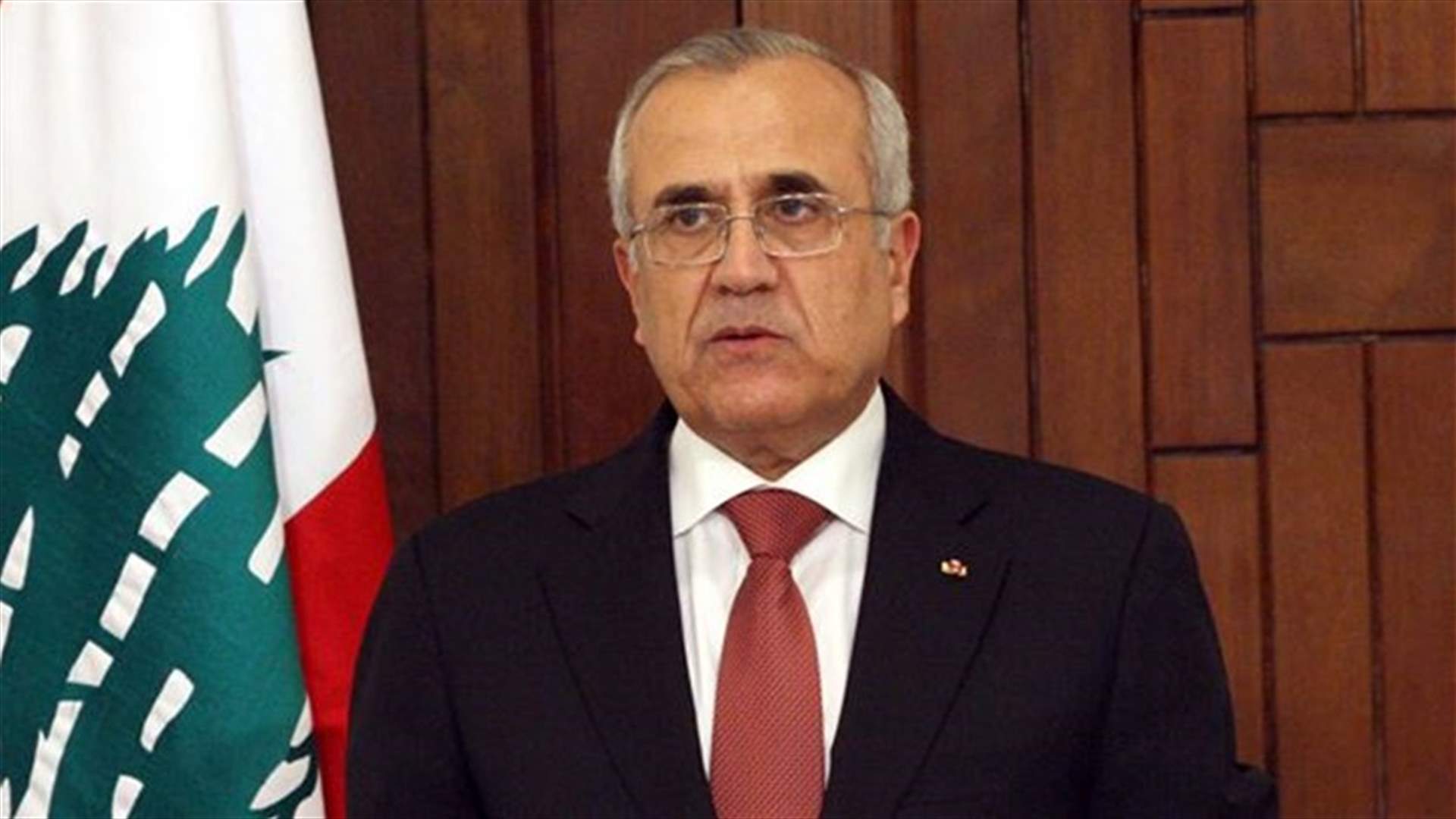 نصب تذكاري للرئيس سليمان في عمشيت!