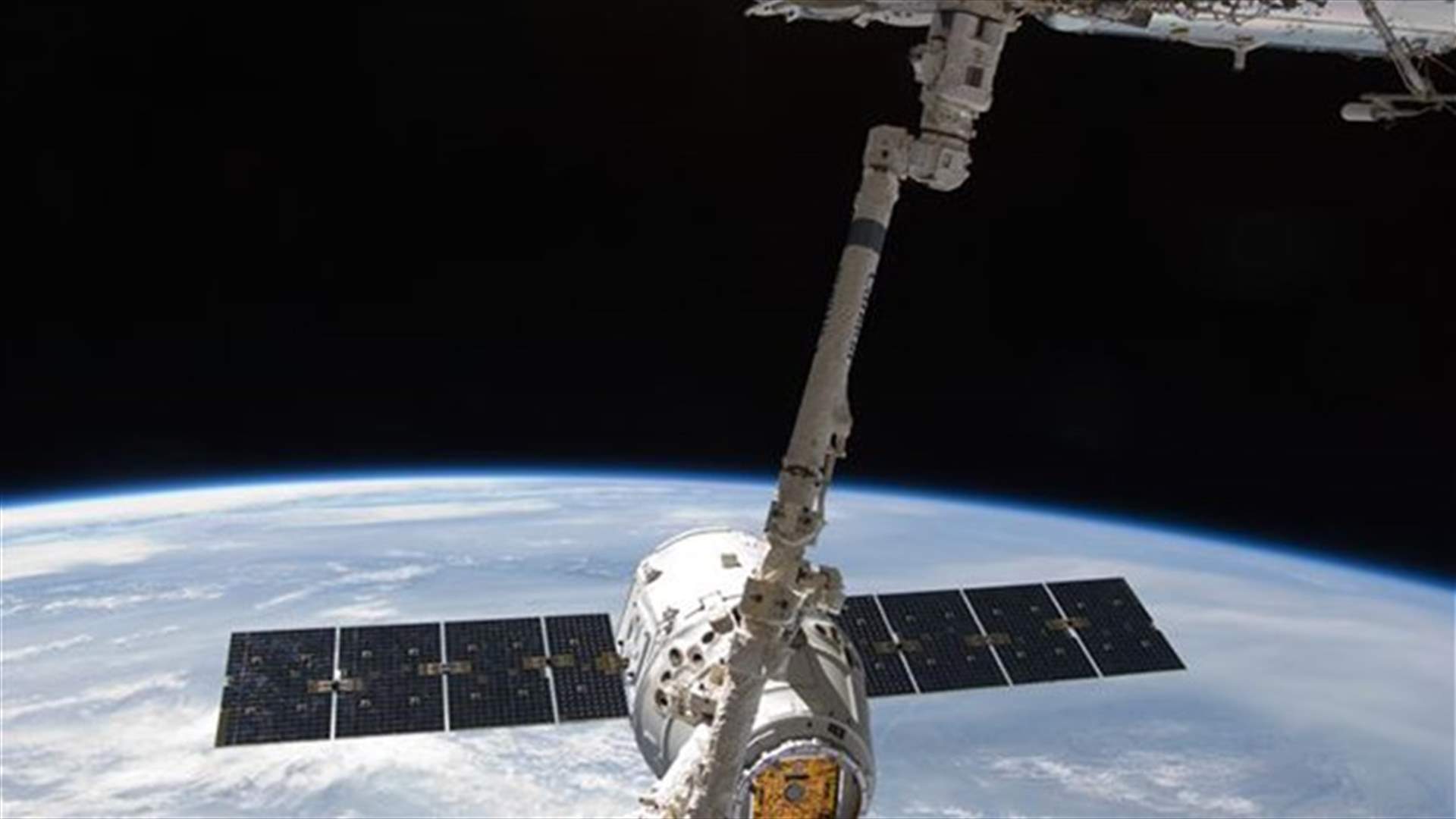 Space station launch Monday despite dead computer