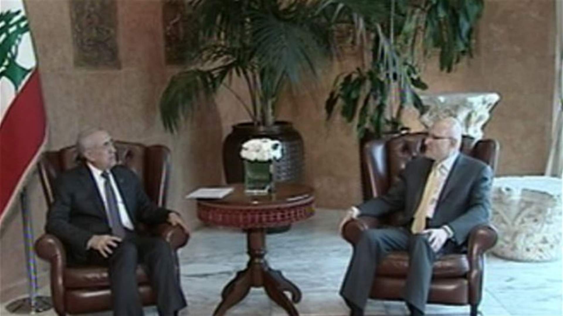 President Sleiman chairs security meeting at Baabda Palace