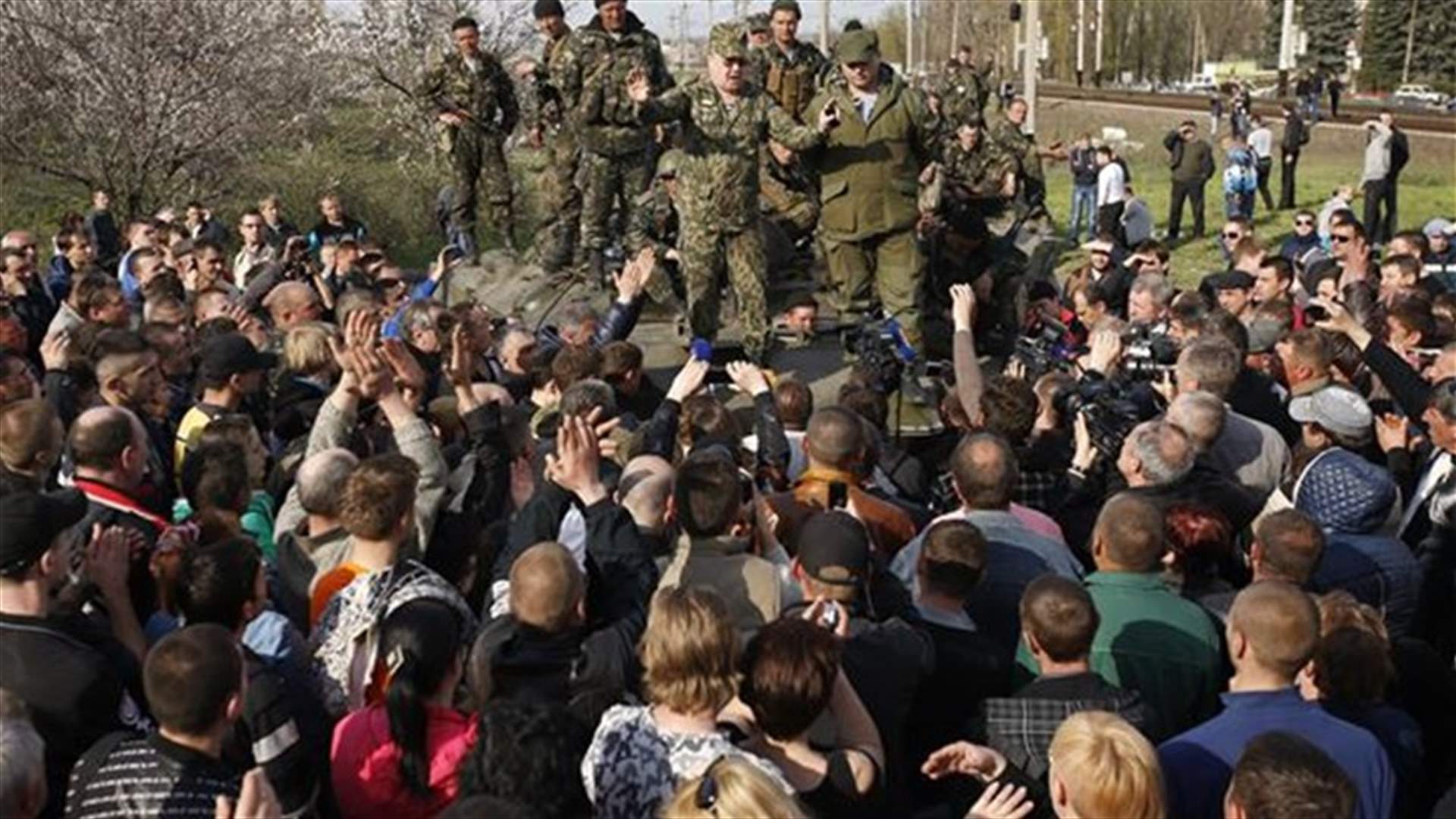 Pro-Russian separatist leader says not bound by Geneva deal