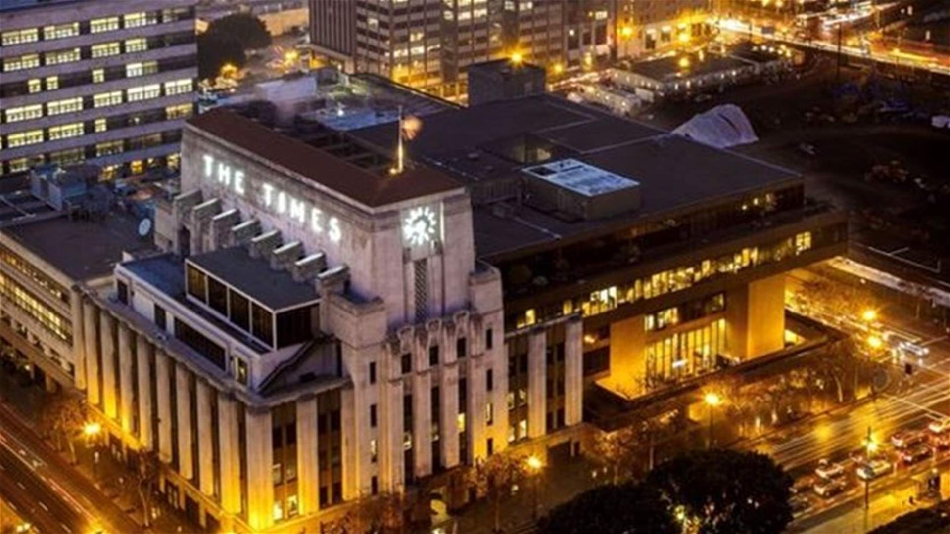 Police raid LA Times building after threat reports