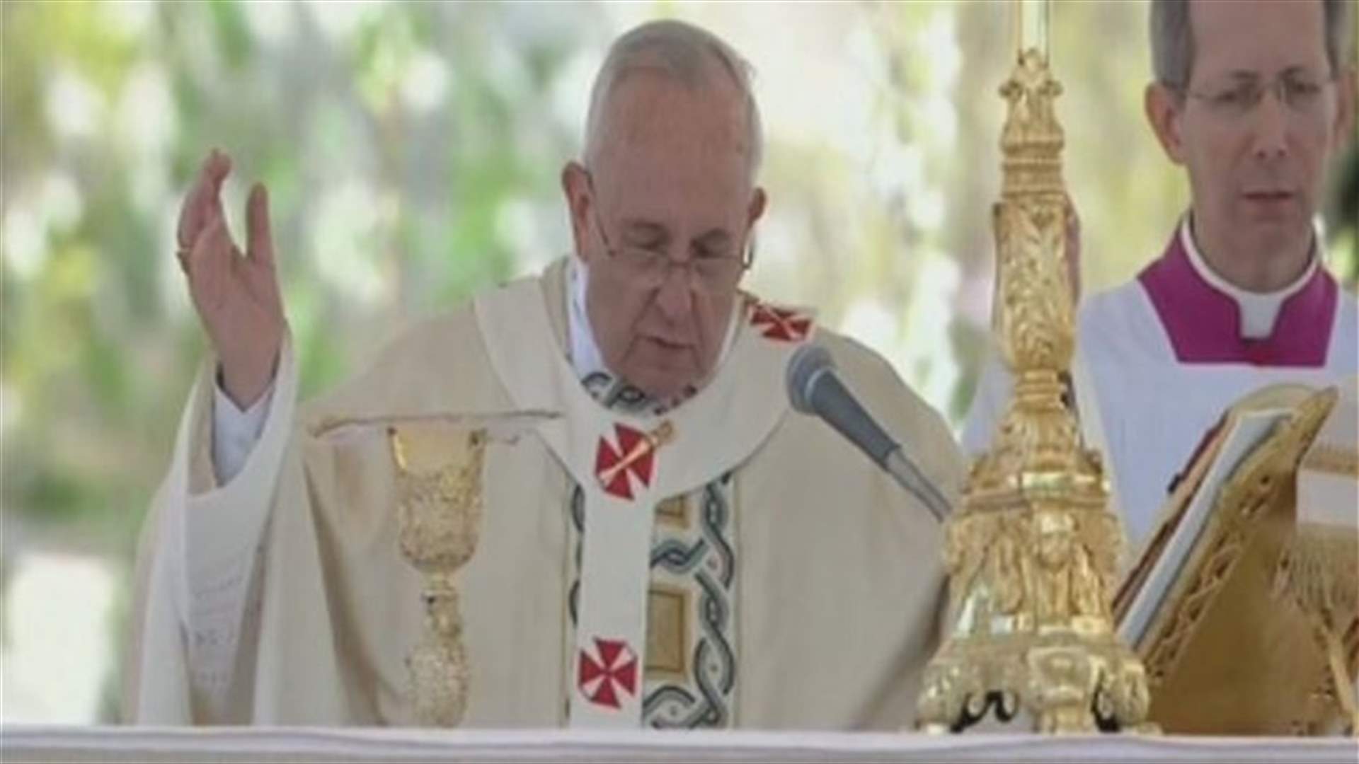 البابا يدعو اطراف النزاع السوري الى التحلي &quot;بالشجاعة للتفاوض حول السلام&quot;