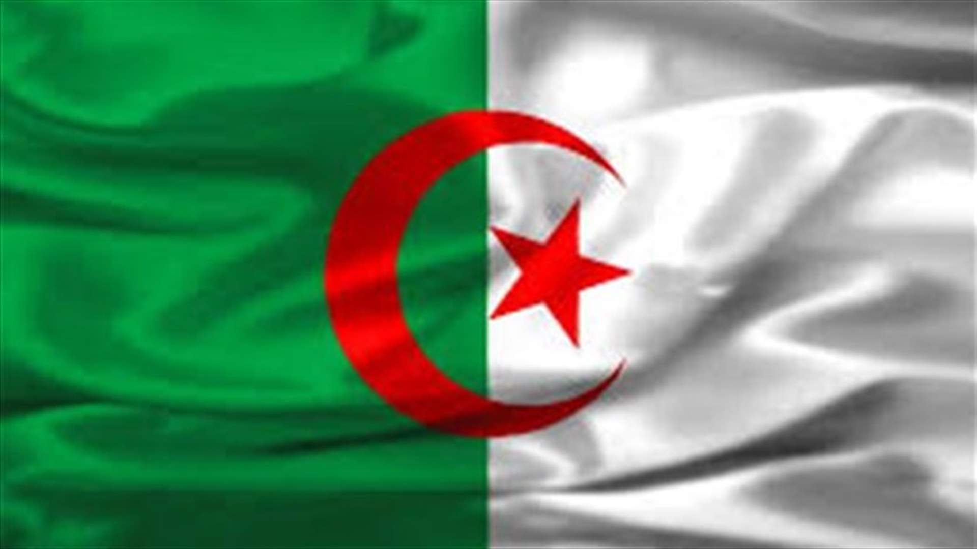 Militants kill 14 Algerian soldiers in ambush
