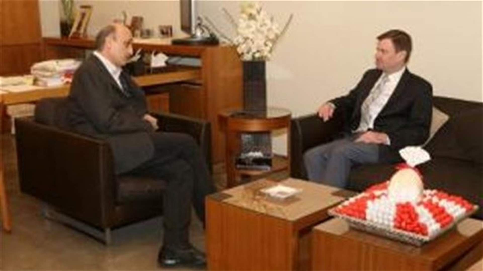 لقاء بين جعجع وهيل في معراب  