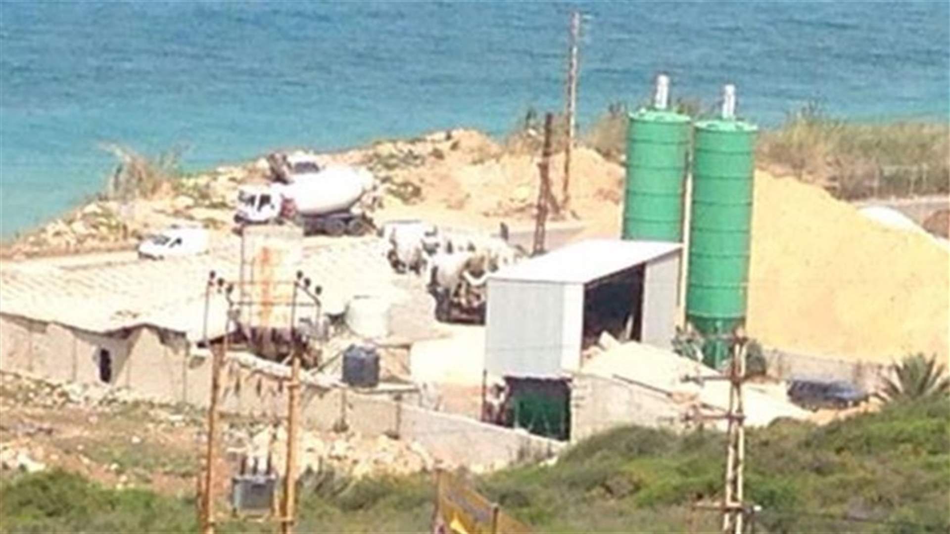 مجبل باطون...على شاطئ البترون