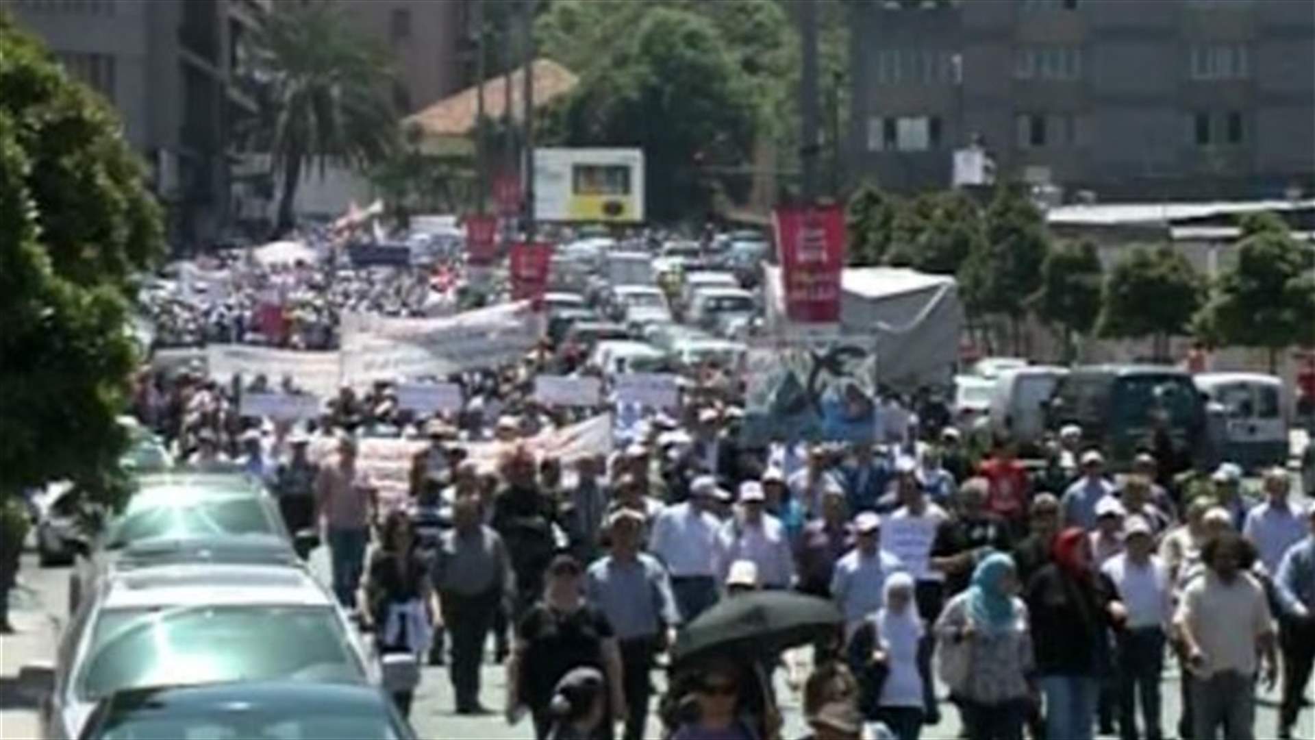 REPORT: UCC exerts pressure on parliament, wages general strike