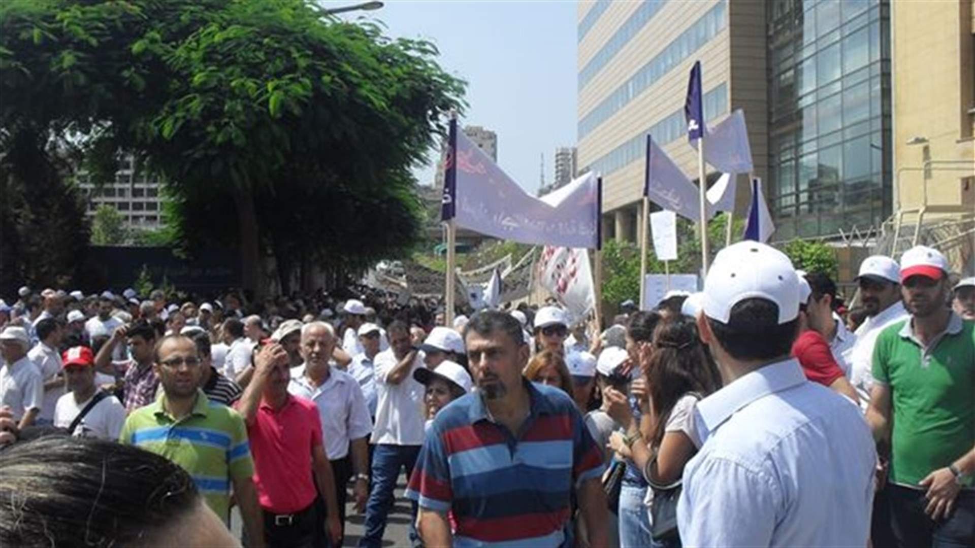 بلامبلي مهتم بتحركات هيئة التنسيق