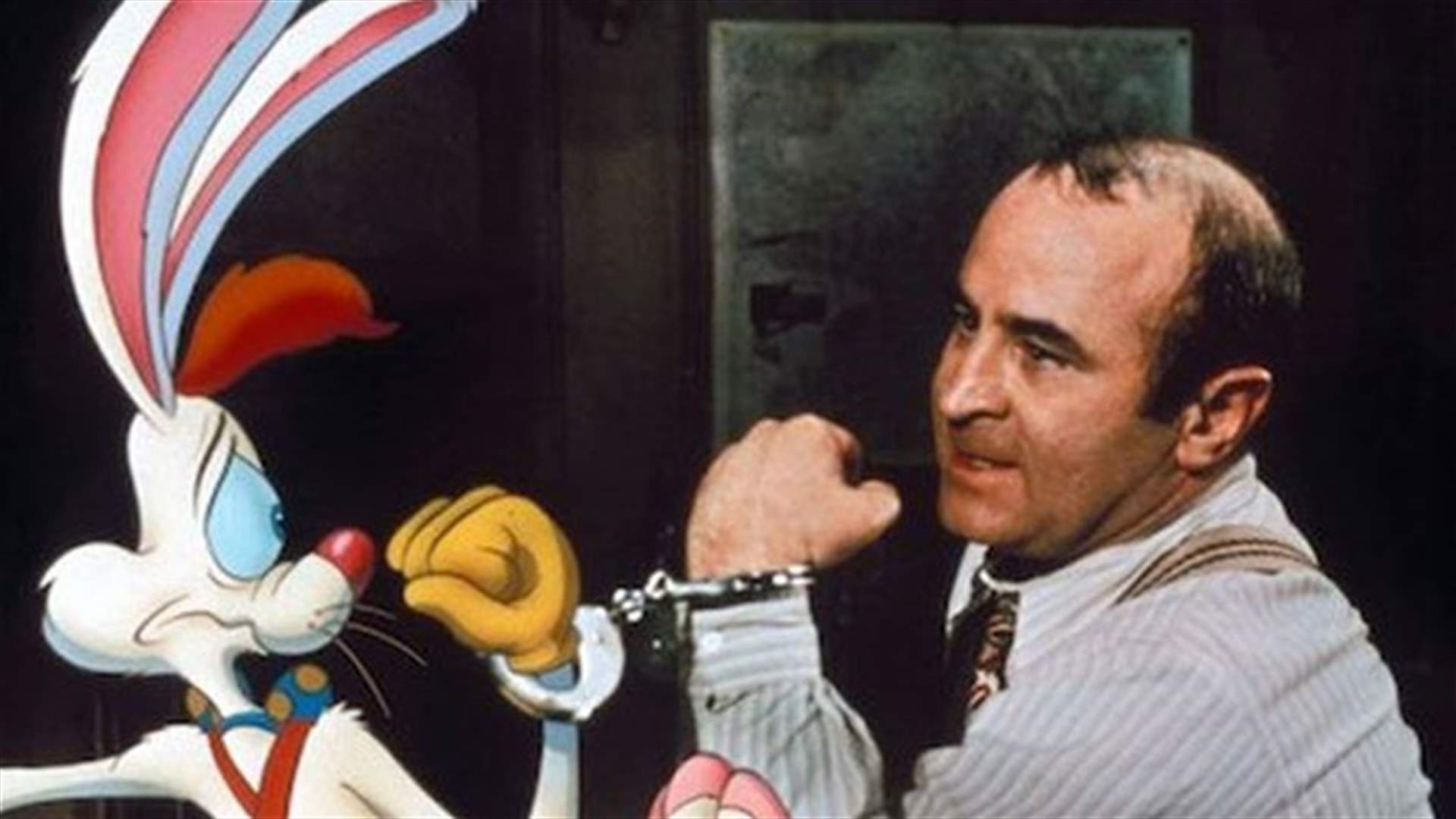 وفاة الممثل البريطاني بوب هوسكينز عن 71 عاما