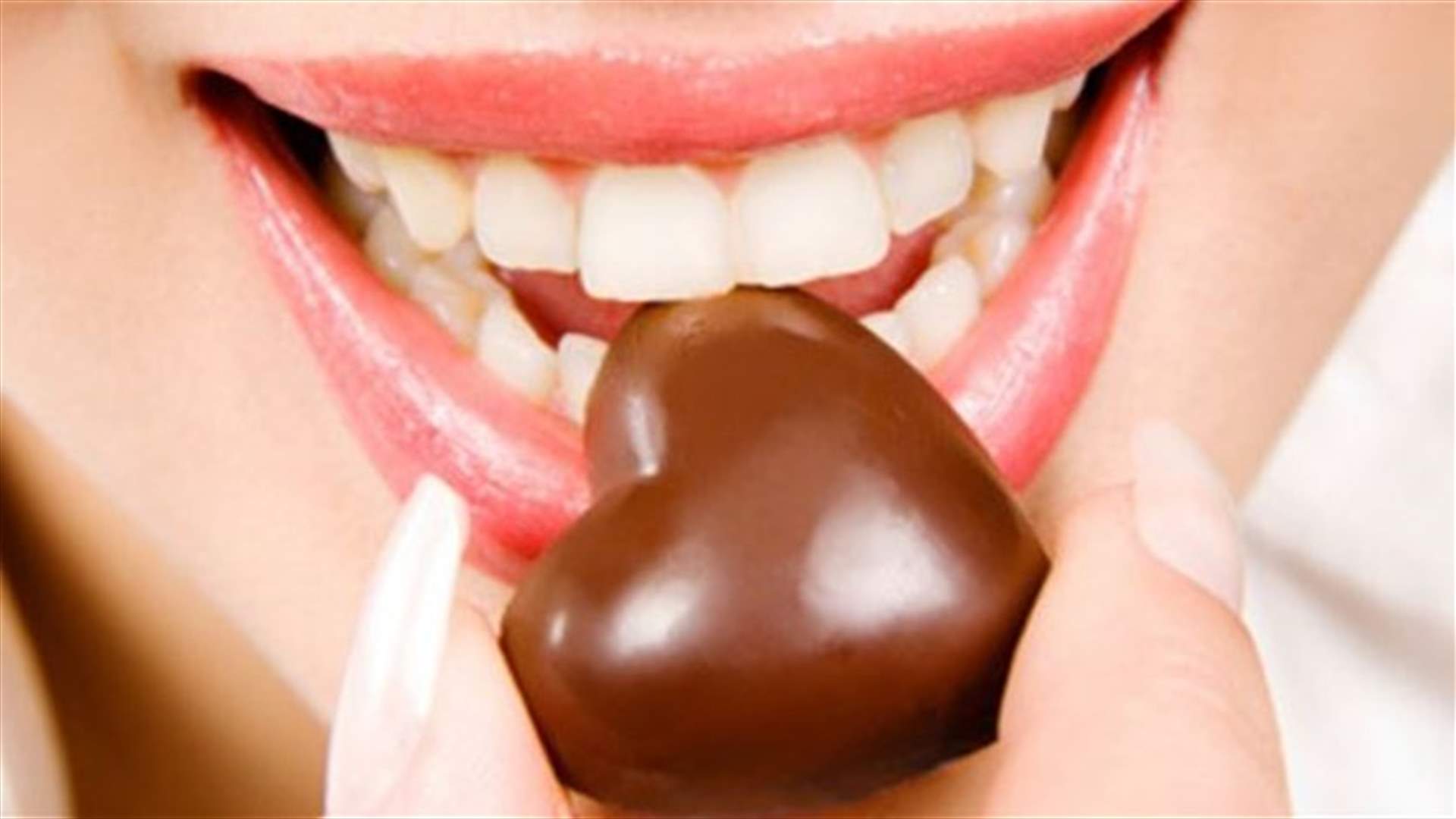 في فرنسا : الجنس طريق السعادة عند الرجال.. والنساء : نفضل الشوكولا