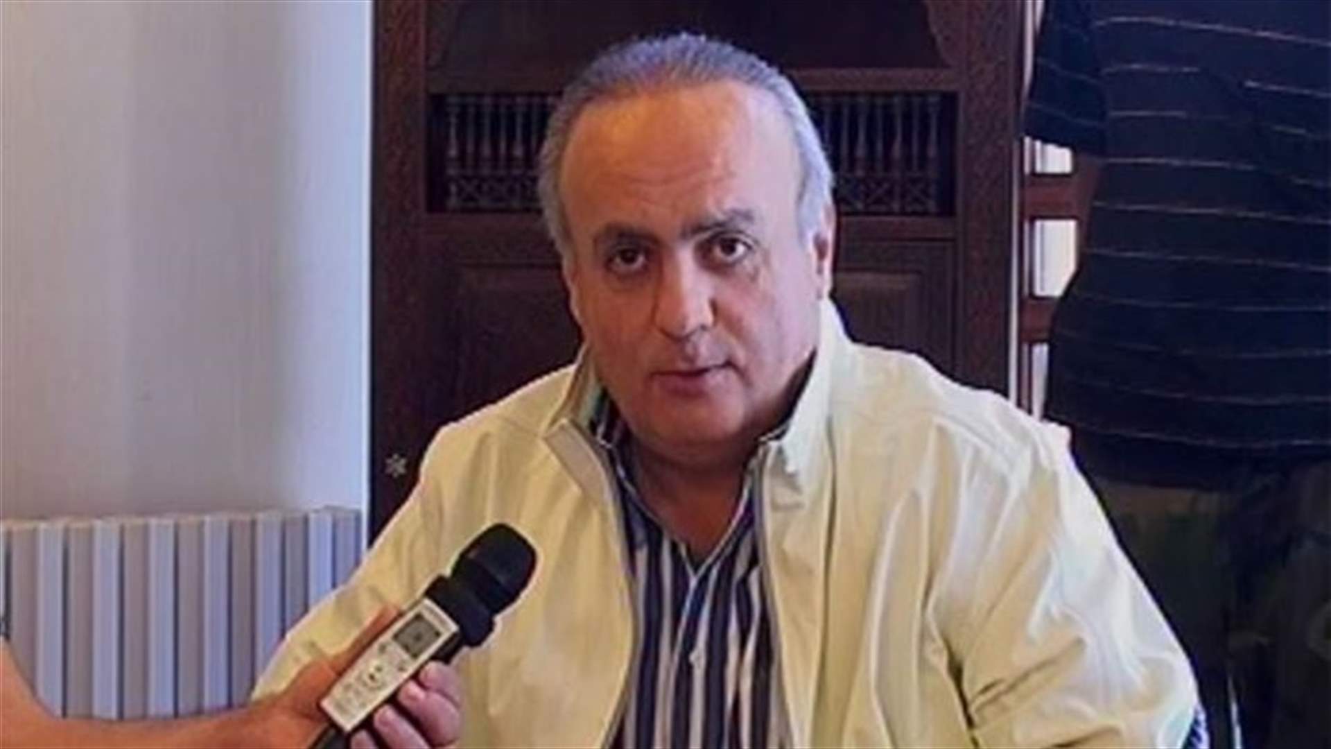 وهاب يطالب الحريري "بالاقلاع عن المزحات بموضوع إنتخابات الرئاسة"