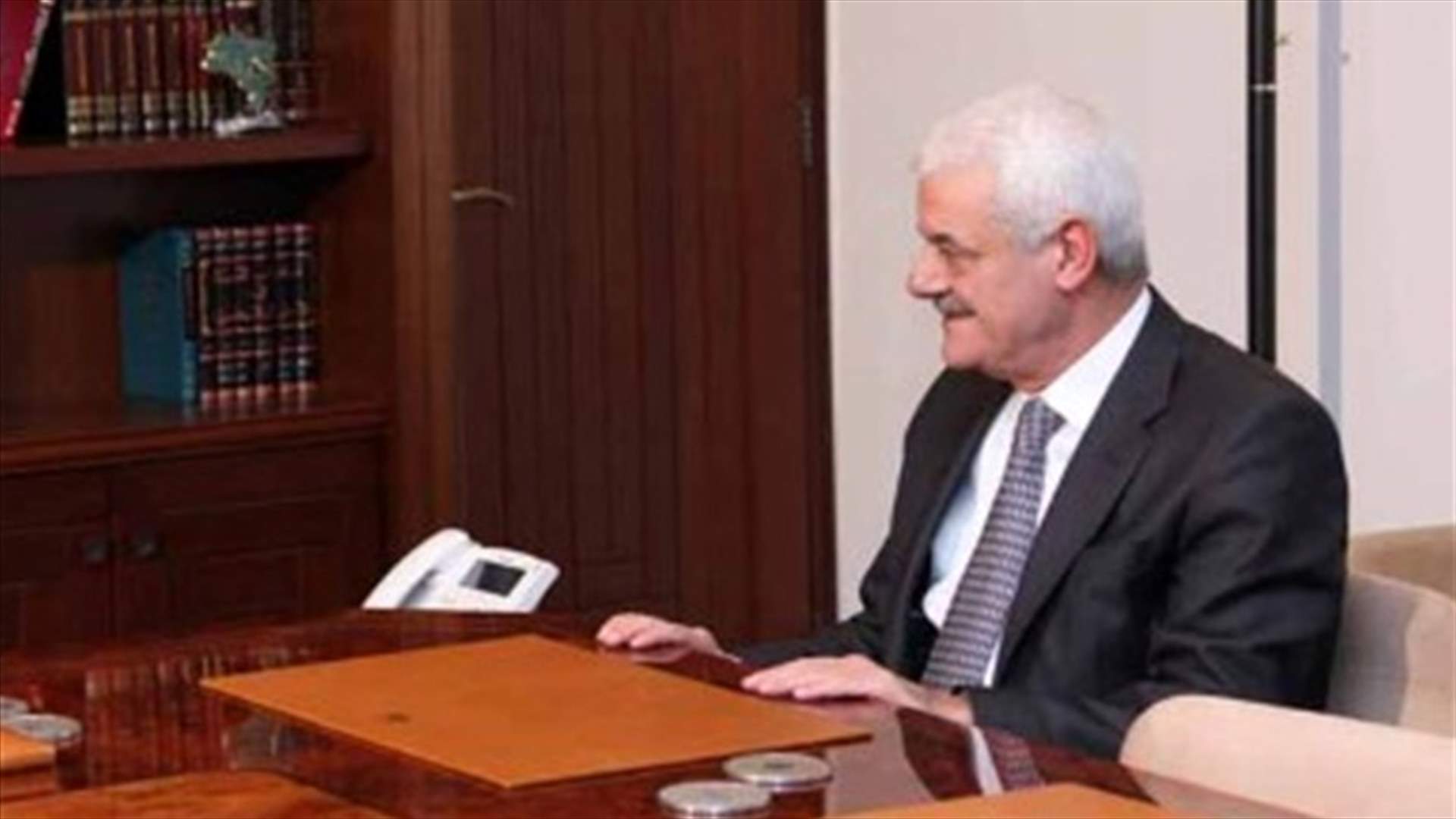 Why did the Shura Council reject the wage draft decree?